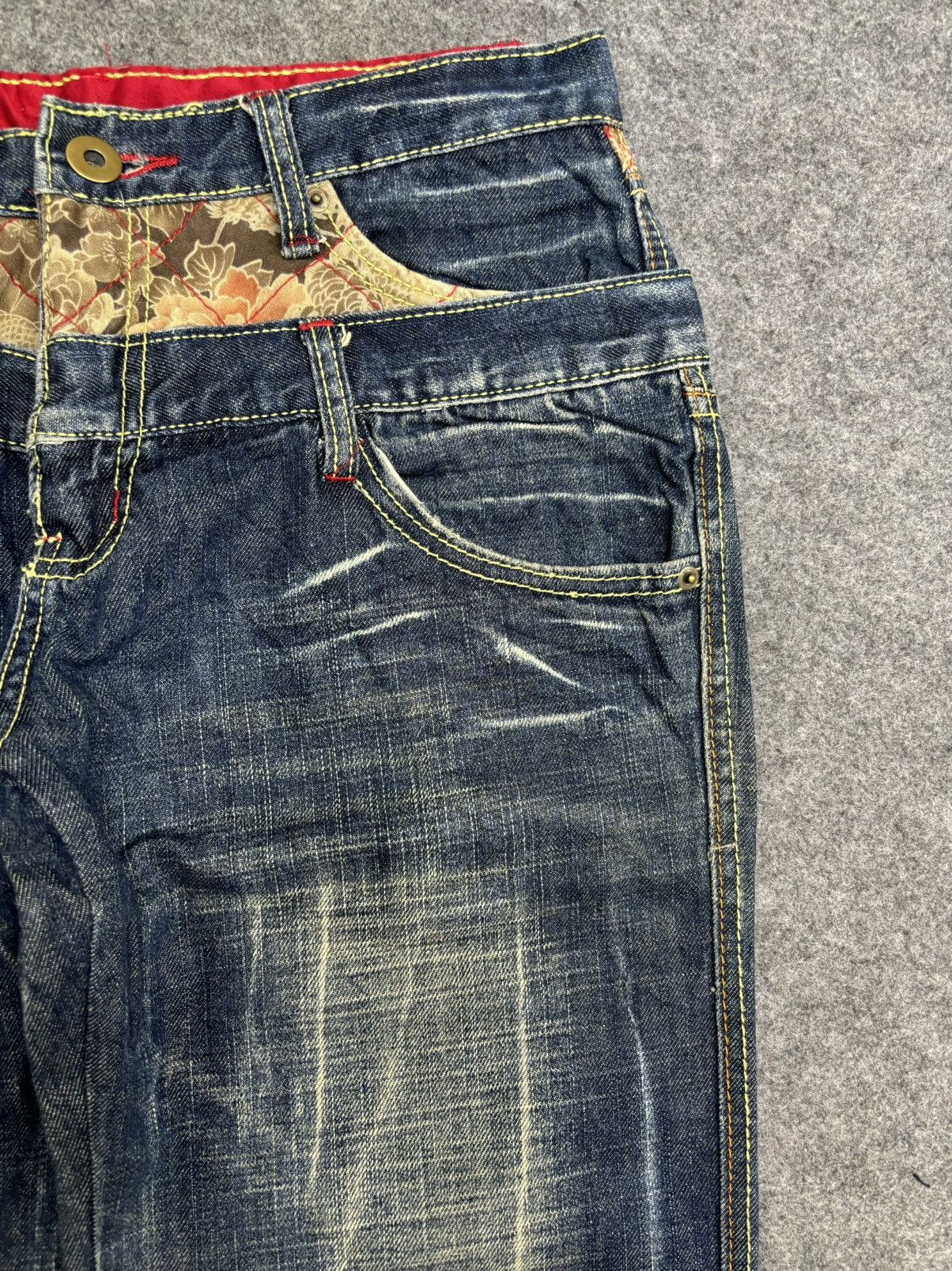Japanese Brand × Seditionaries 💥Double Waist💥Floral Motives Slash Fades Denim F539 Size US 32 / EU 48 - 3 Thumbnail