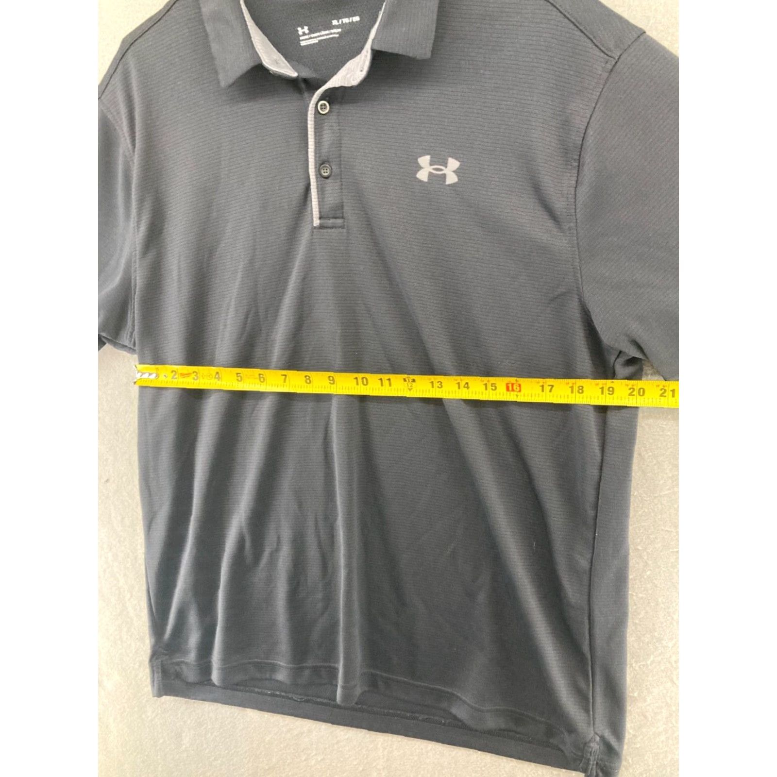 Under Armour Under Armour Golf Polo Shirt Men's XL Black Short Sleeve Collared Pullover Solid Mens Size US XL / EU 56 / 4 - 2 Thumbnail