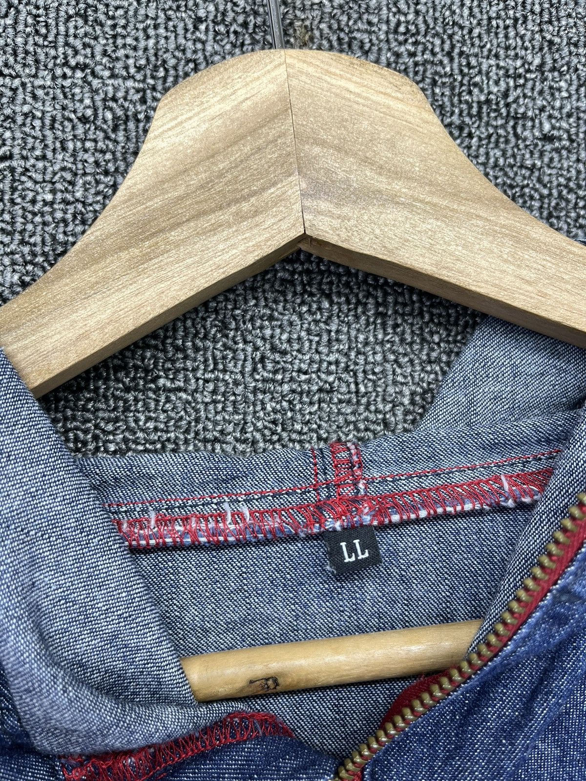 Japanese Brand Vintage Blue B Hoodie Japanese Denim Anorak Size US L / EU 52-54 / 3 - 8 Thumbnail
