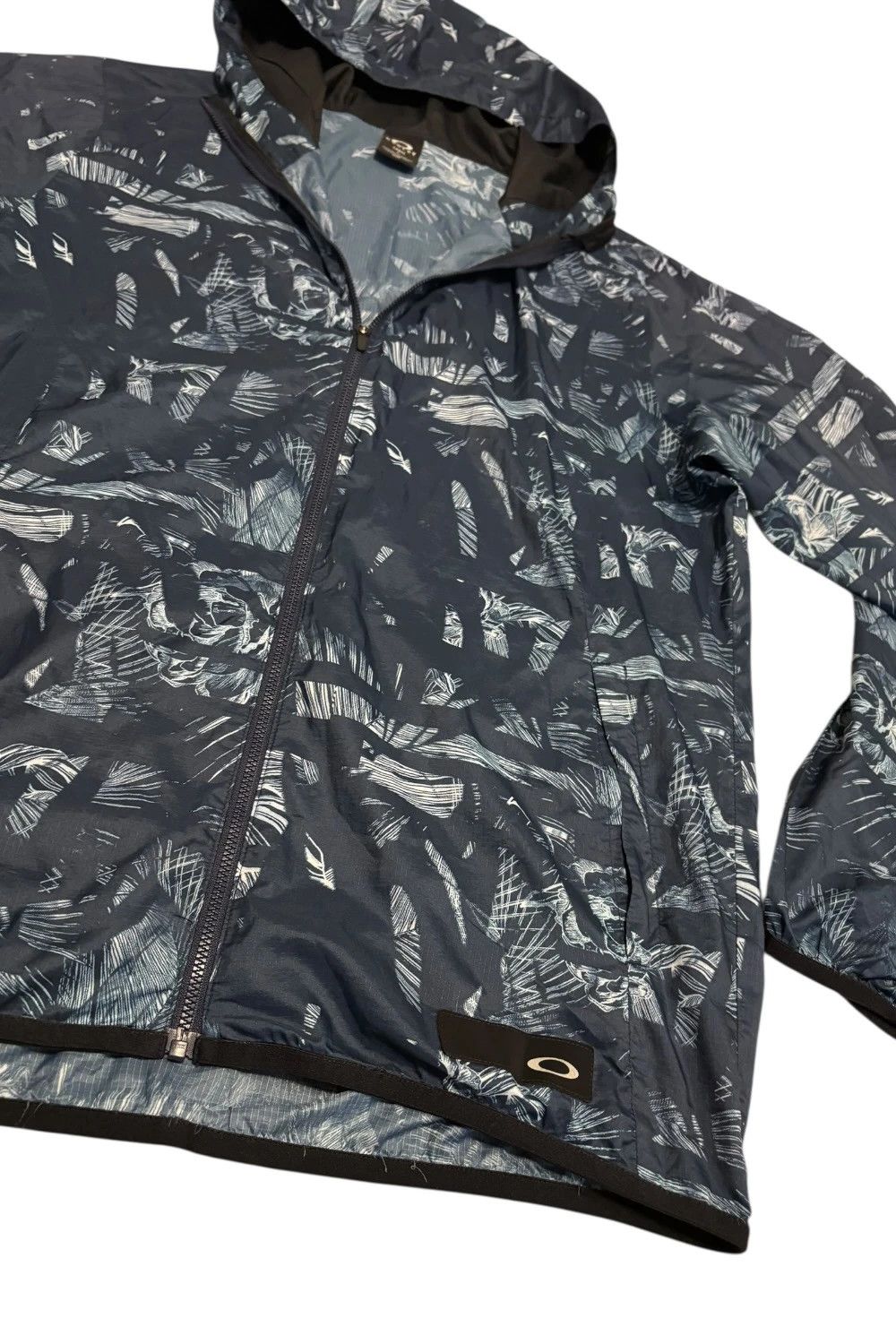 Oakley Oakley blue tropical leaf wash windbreaker jacket Size US M / EU 48-50 / 2 - 4 Thumbnail