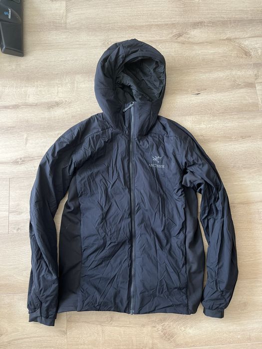 Arc'Teryx Atom SL Hoody Jacket Size M | Grailed