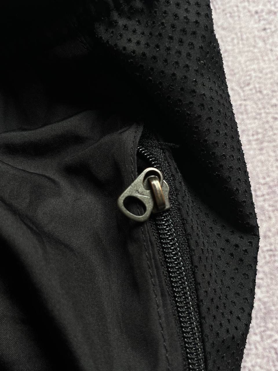 Nike × Vintage Vintage Nike Swoosh Nylon Baggy Trackpants Y2K S Size US 31 - 7 Thumbnail