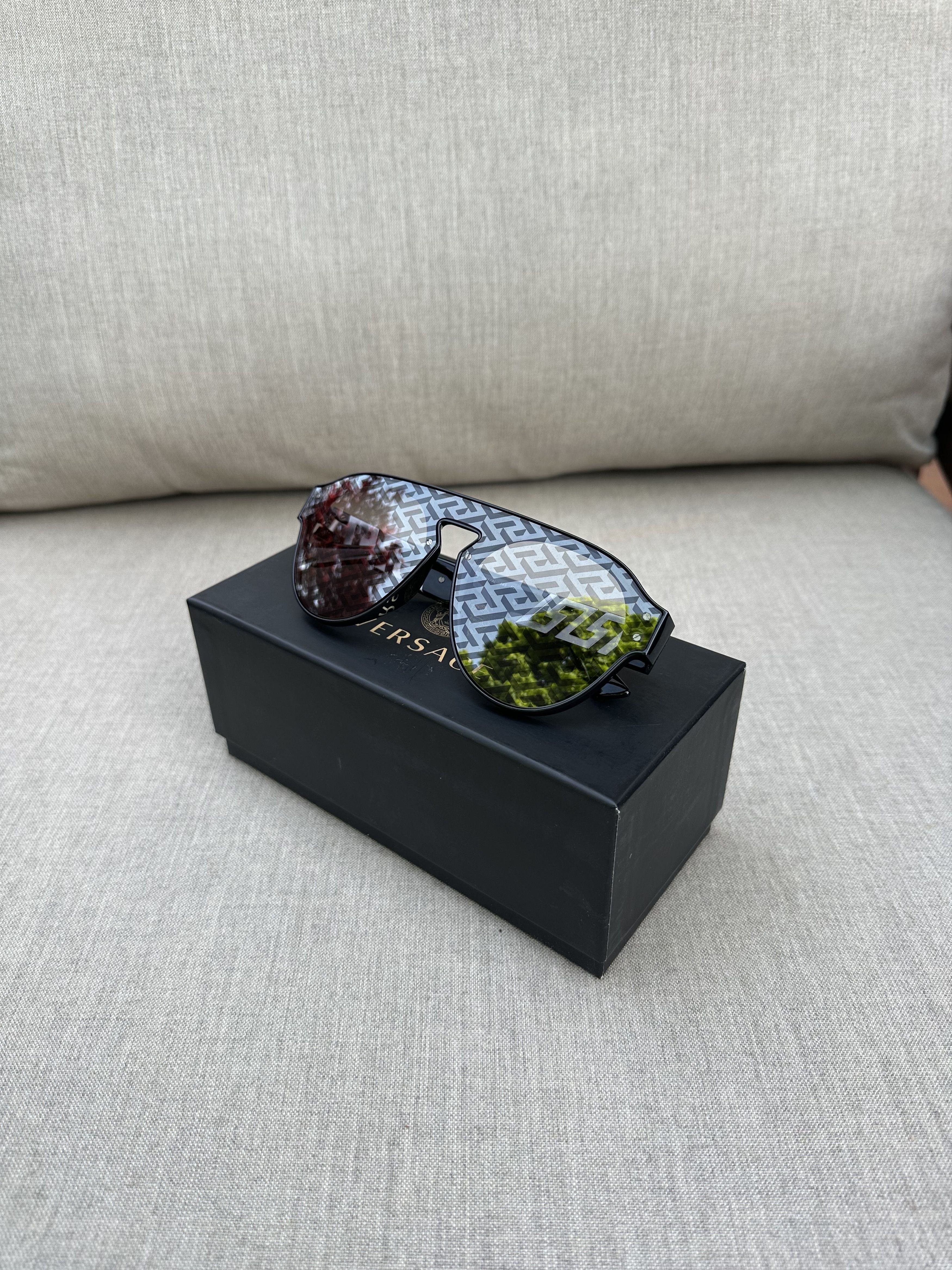 Versace 🕶️ Versace VE4420 Monogram Sunglasses – Brand New Size ONE SIZE - 9 Thumbnail