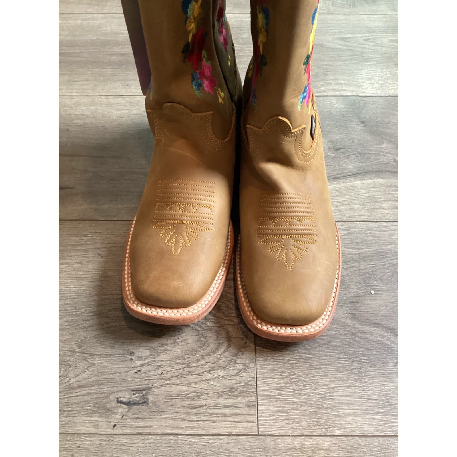 Vintage WOMEN'S Reyme Cowgirl Boots Flower Square Toe Smooth Leather Size 7 1/2 Casual Dress Mid-Calf M Crazy Tan Mens? Wait. Size US 7 / IT 37 - 7 Thumbnail