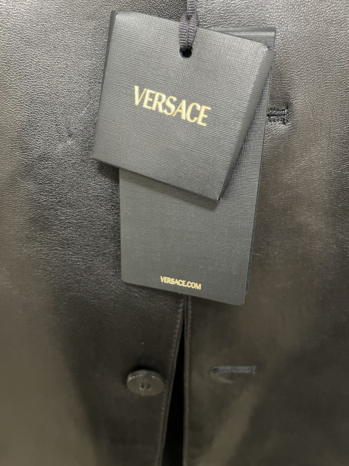Versace Versace Leather Shirt Sz 54 Size US L / EU 52-54 / 3 - 4 Thumbnail