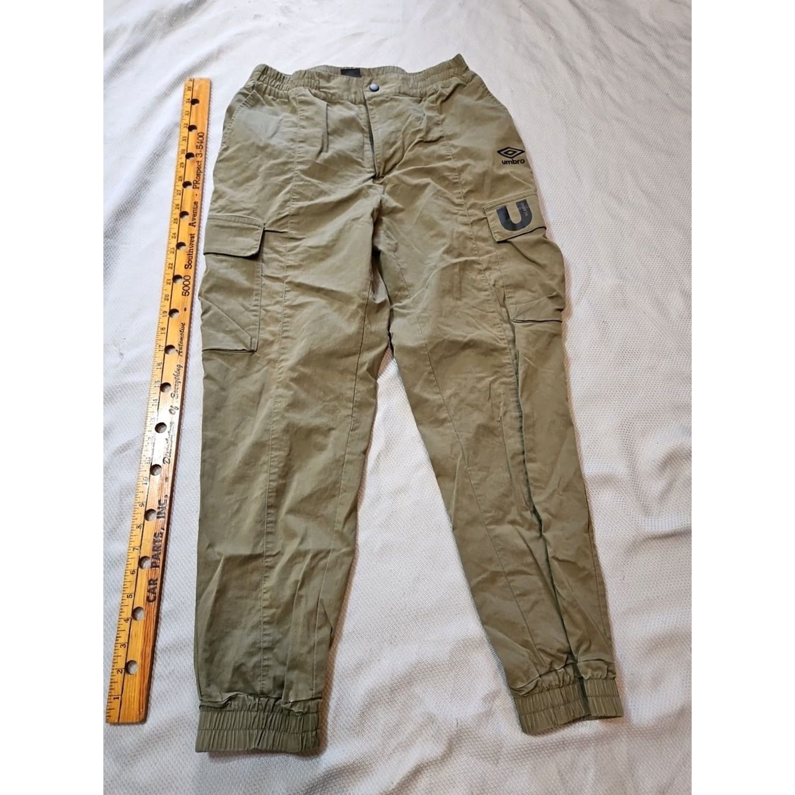 Umbro VINTAGE Umbro Cargo Pants Womens XL Green Logo Tapered Elastic Waist Ankle Shirt Size 40" / US 18 - 2 Thumbnail