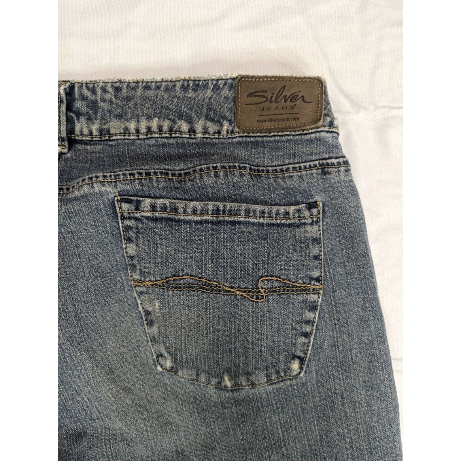 Silver Jeans Co. VINTAGE Silver Jeans Matrix Flare Jeans Women 33x31 33x26 Dark Denim Blue 00s M5J Womens Jeans Size 24" / US 00 / IT 34 - 5 Thumbnail