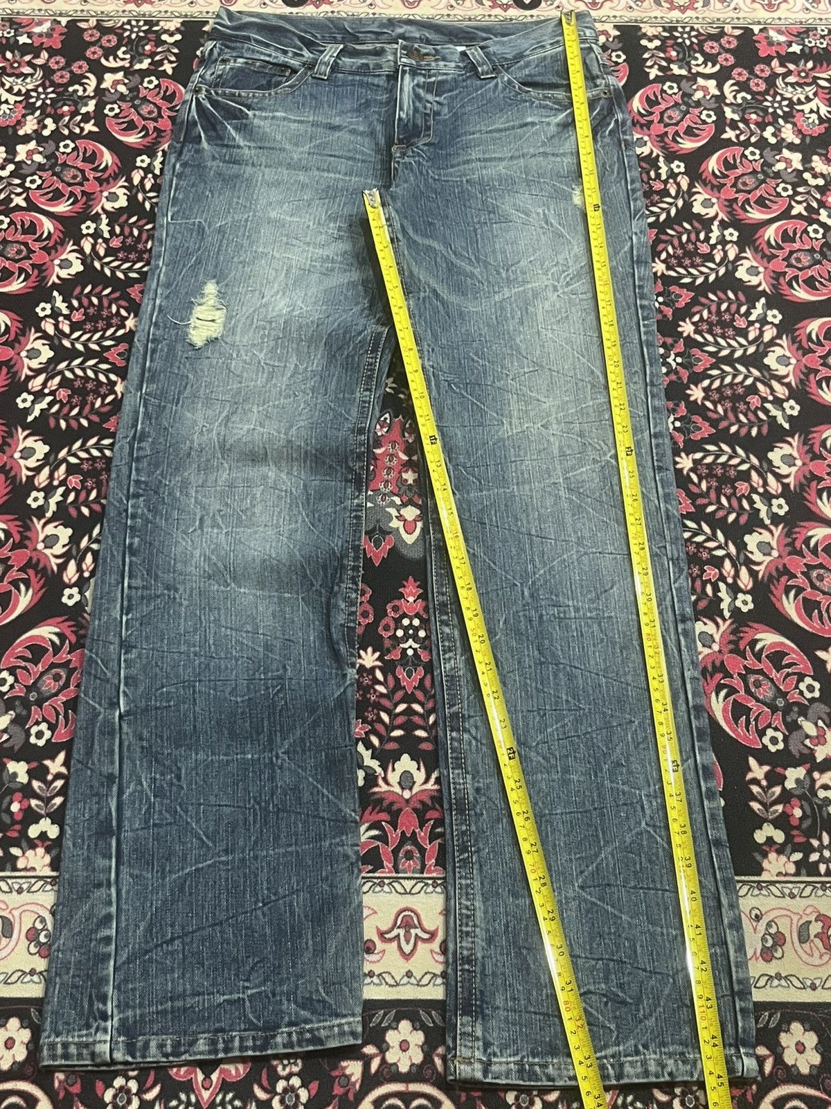 Japanese Brand Vintage Japan Gurion Cracked Fringe Blue Washed Jeans Size US 32 / EU 48 - 9 Thumbnail