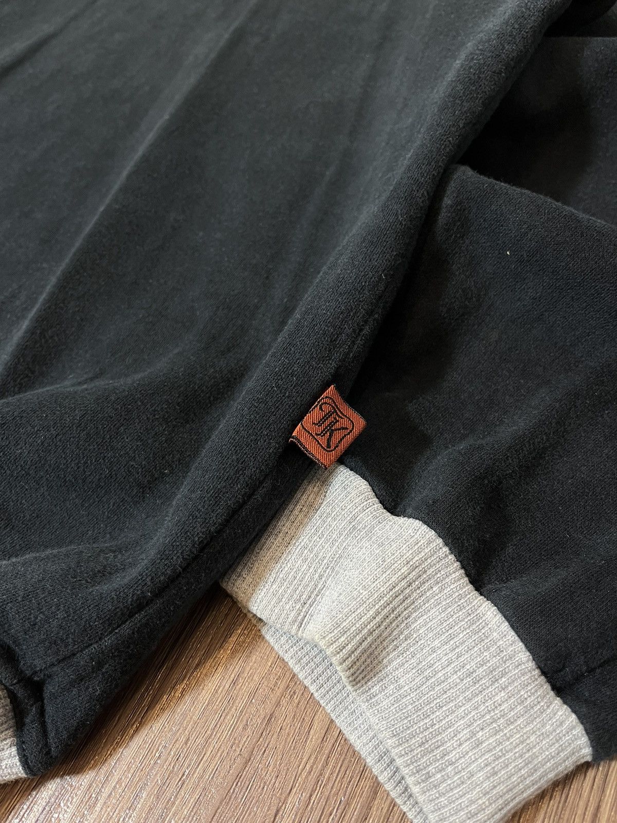 Japanese Brand × Takeo Kikuchi 00’s Takeo Kikuchi Japan Neck Taped Sweatshirt Size US XL / EU 56 / 4 - 5 Thumbnail