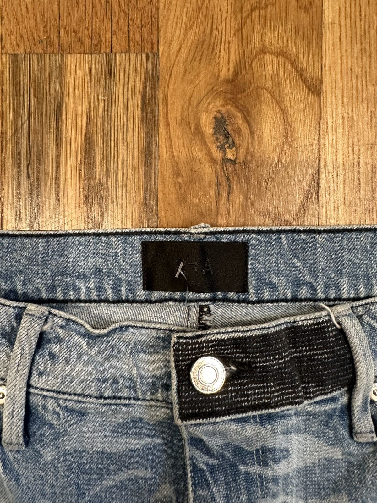 Rta RTA Tiger Print Distressed Blue Denim Jeans Size 31 Size US 31 - 3 Thumbnail