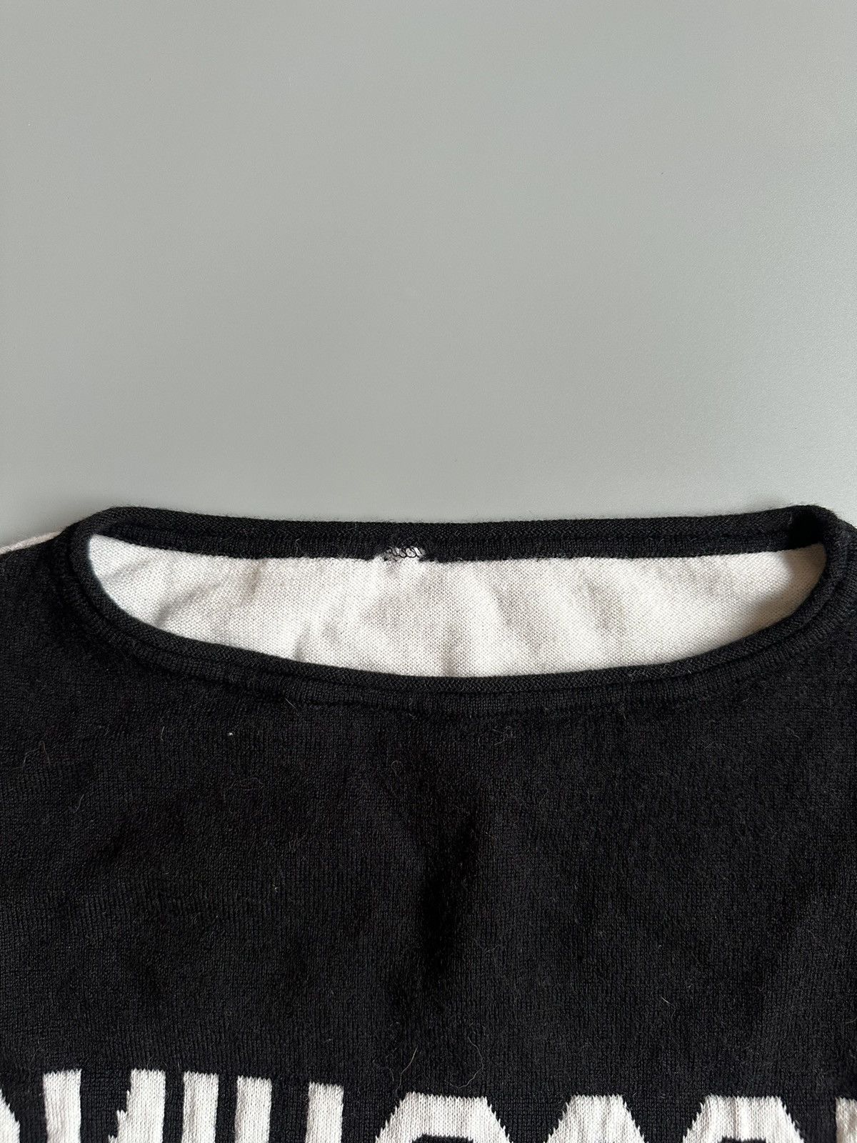 Moschino Moschino Couture Reversible Logo Wool Sweater Size US 4/I 38 Size S / US 4 / IT 40 - 6 Thumbnail