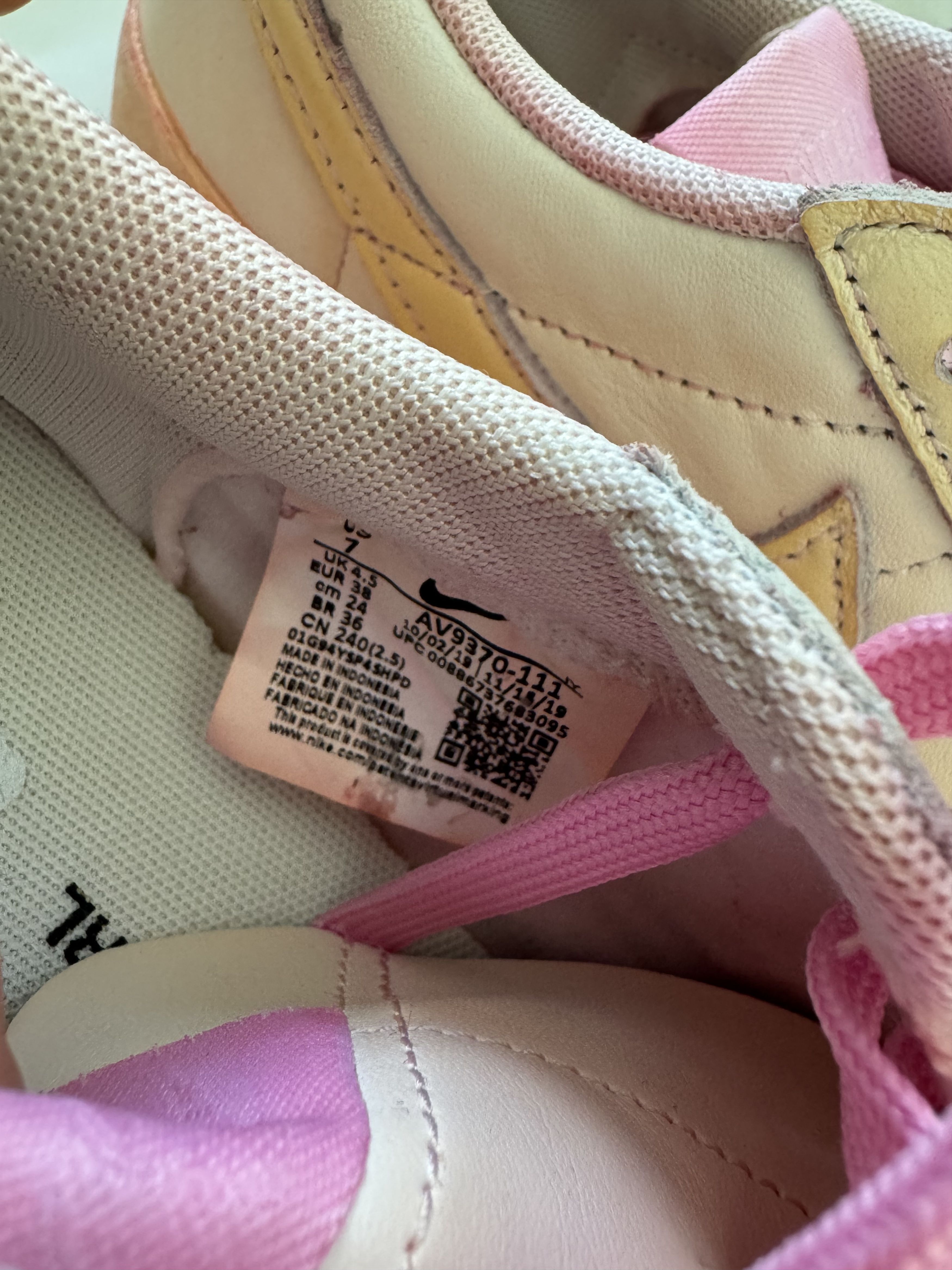 Comme des Garcons COMME DES GARÇONS GIRL Nike Blazer Low Pink Size US 7 / IT 37 - 6 Thumbnail