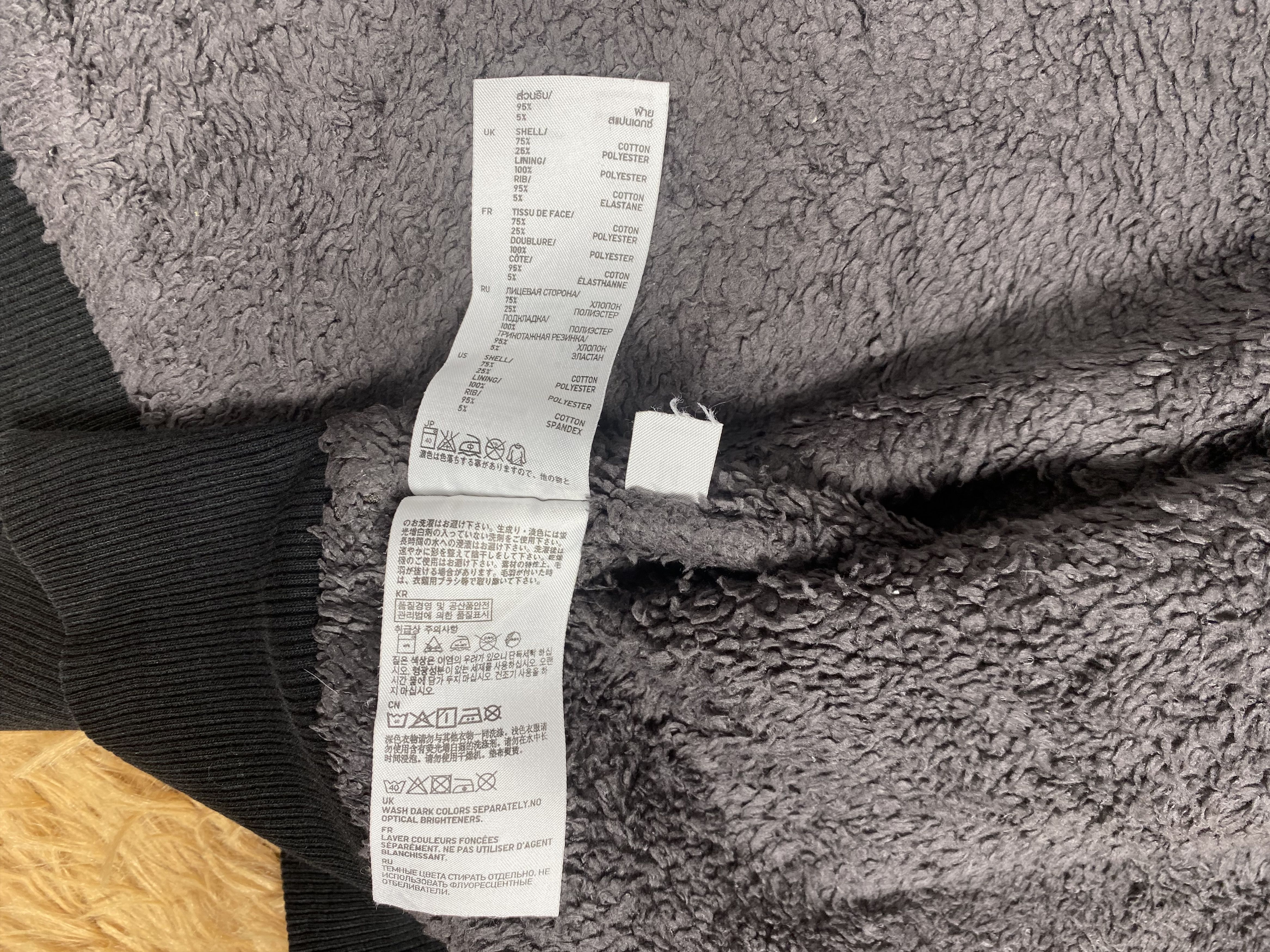 Uniqlo Vintage Uniqlo Fleece Lining Sweaters PS0211 Size US M / EU 48-50 / 2 - 8 Thumbnail