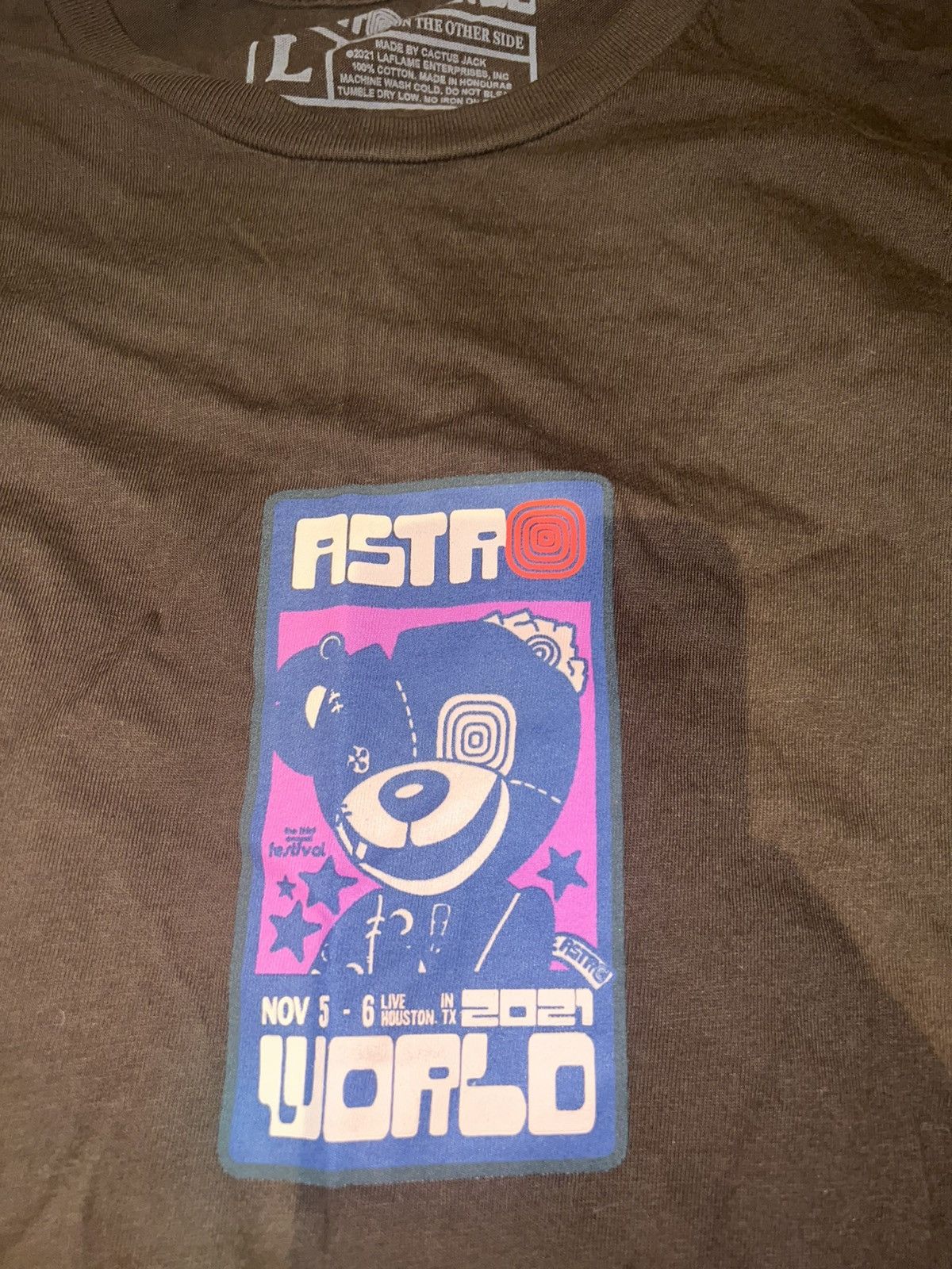 Travis Scott Astroworld festival 2021 bear tee Size US L / EU 52-54 / 3 - 2 Thumbnail