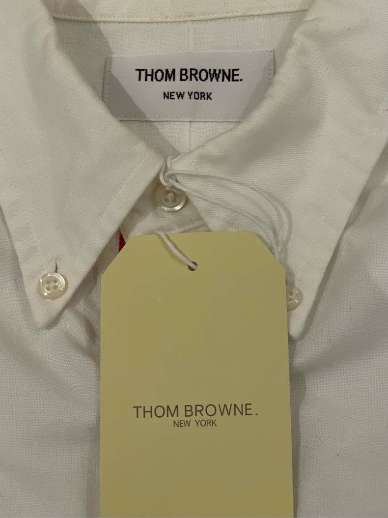 Thom Browne Thom browne White striped long-sleeved shirt 2504-Nextarrow Size US M / EU 48-50 / 2 - 9 Thumbnail