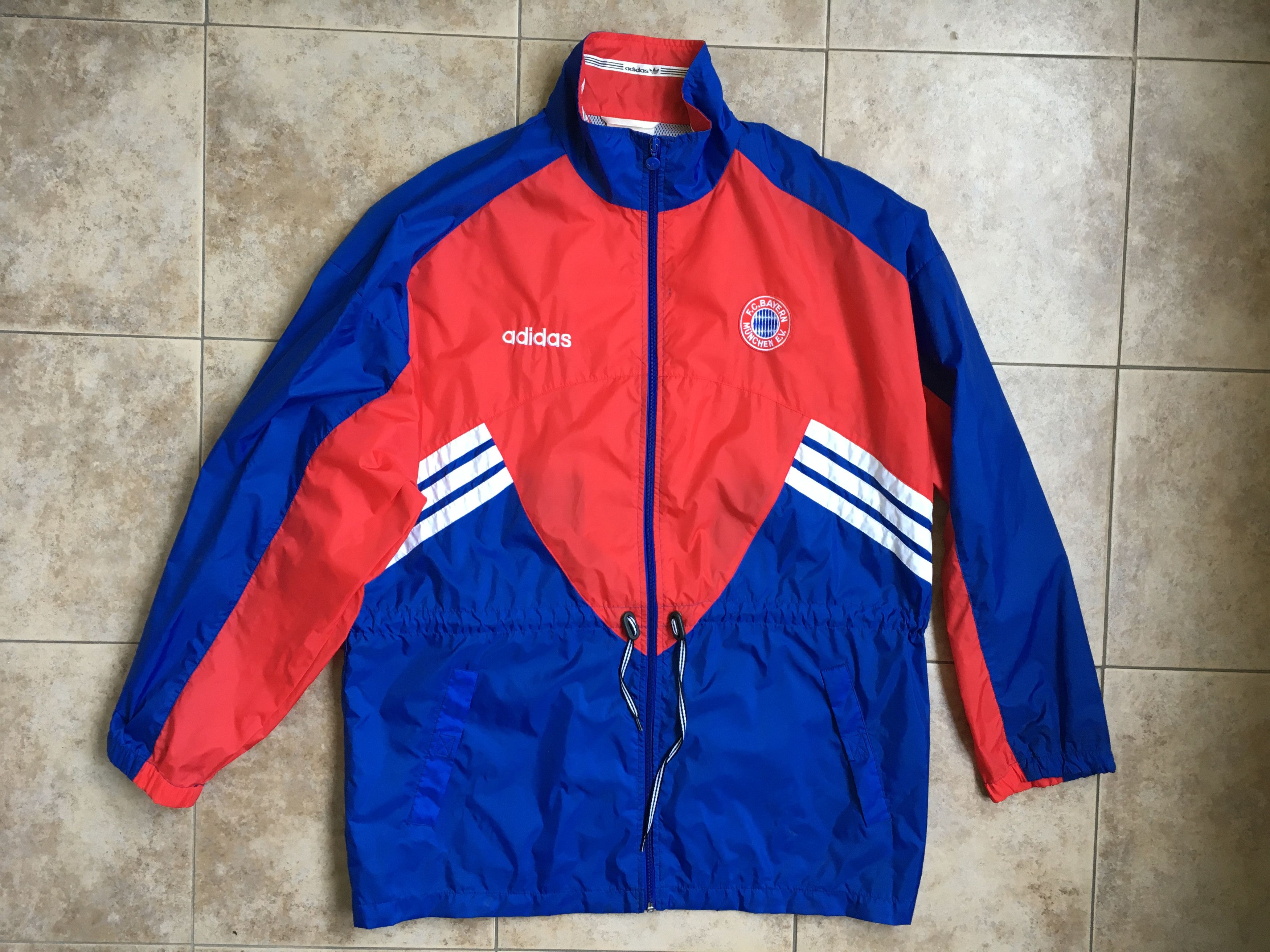 FC Bayern Munich Lightweight Windbreaker Jacket 90's Size XL