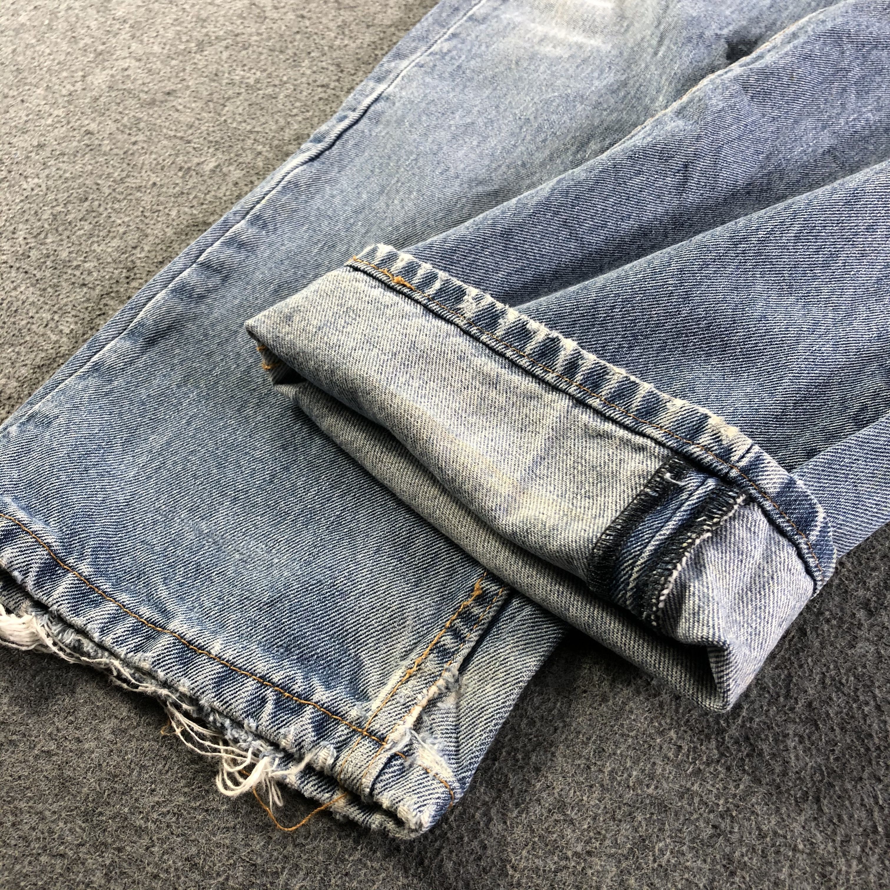 Levi's Vintage Blue Wash Levis 505 Jeans-J4421 Size US 35 - 7 Thumbnail