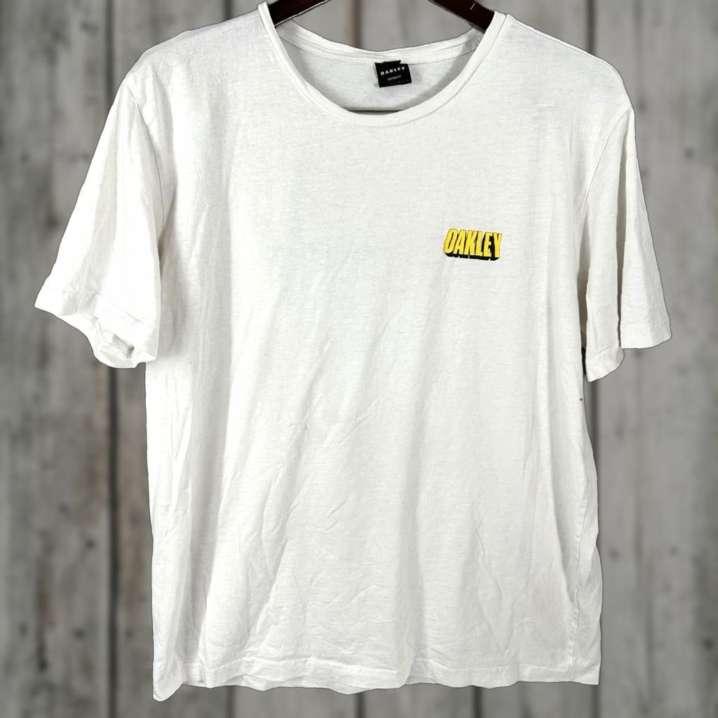Oakley VINTAGE Oakley T-Shirt Logo Crew Neck 90s Double-Sided White XL Mens Size US XL / EU 56 / 4 - 1 Thumbnail