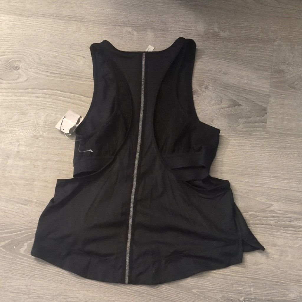 Free People Free people black rise to run cami size large Size S / US 4 / IT 40 - 7 Thumbnail