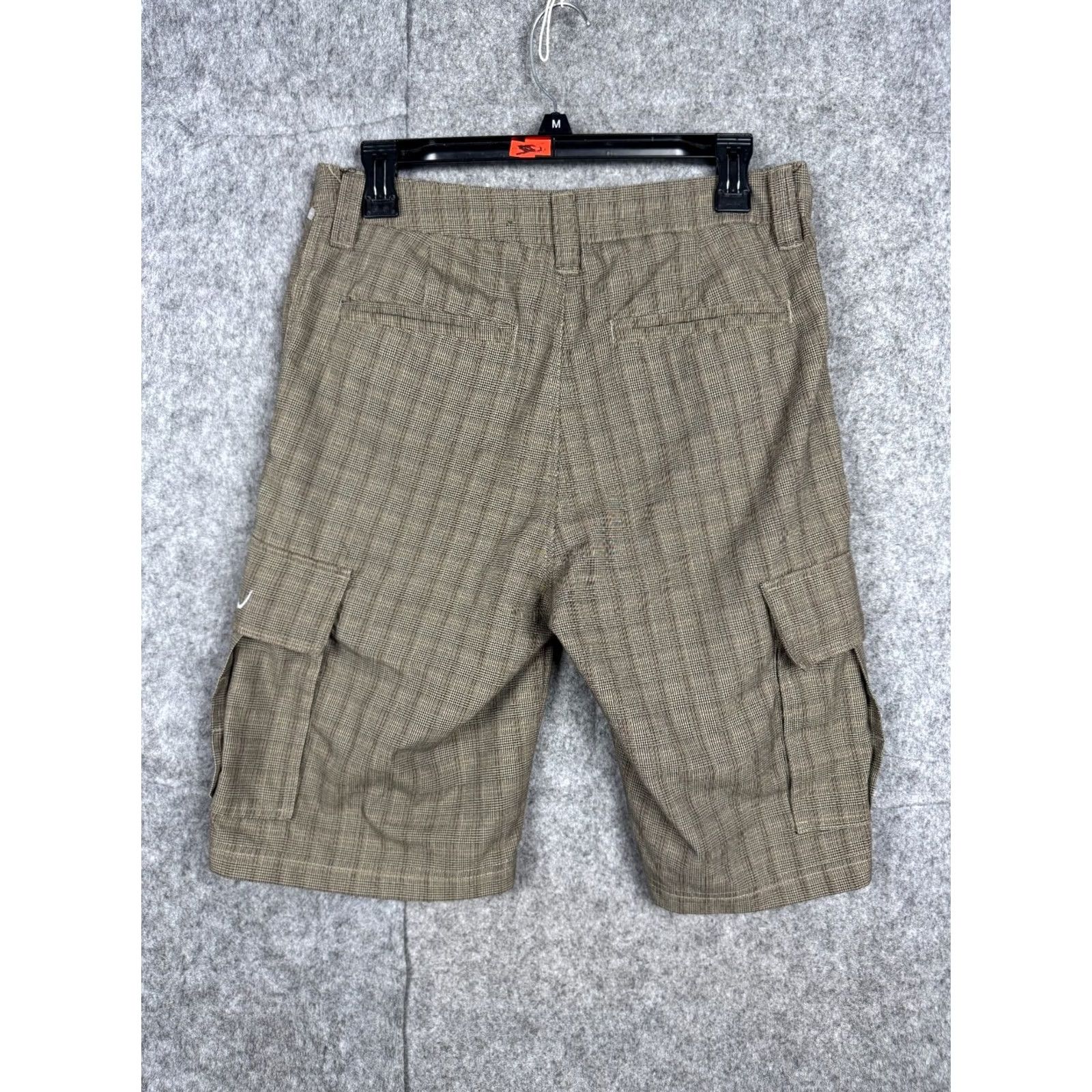 Quiksilver Quiksilver Cargo Shorts Men's 30 Beige Plaid Embroidered Poly Blend Y2K Poly Blend Cargo Shorts 30" Beige Mens Size US 30 / EU 46 - 2 Thumbnail