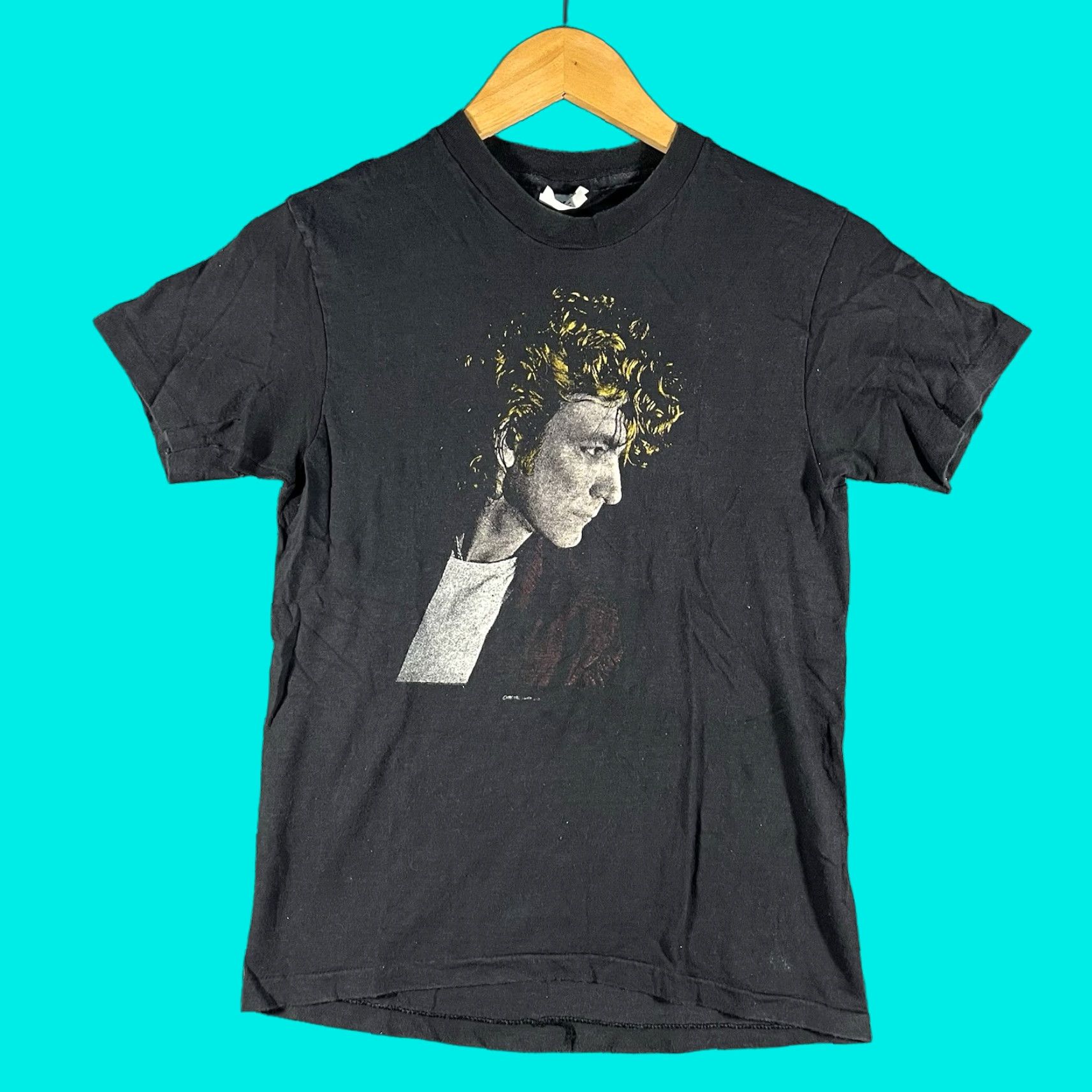 Vintage VINTAGE Robert Plant T Shirt Mens Small World Tour Black 1985 80s Led Zeppelin Shirt Size US S / EU 44-46 / 1 - 1 Thumbnail