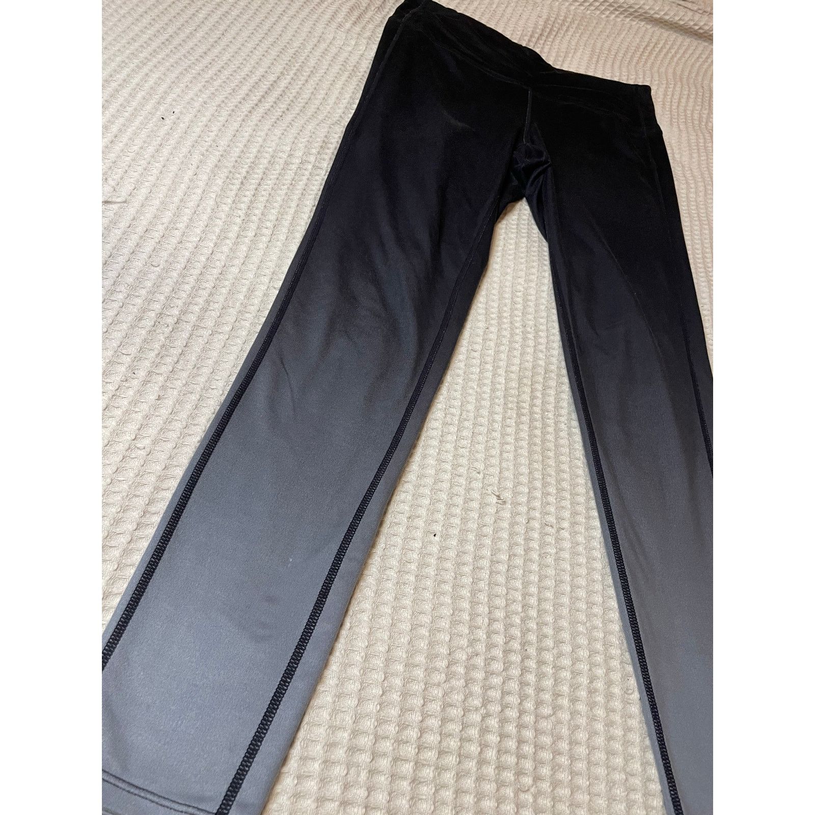 Athleta Athleta Activewear Ombre Black & Gray Workout Leggings Med Size 29" - 10 Thumbnail