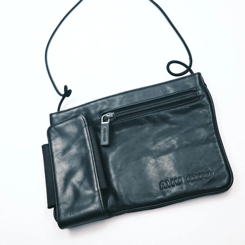 Miu Miu 1999 Miu Miu Leather Cross Body Bag in Black Size ONE SIZE - 4 Thumbnail