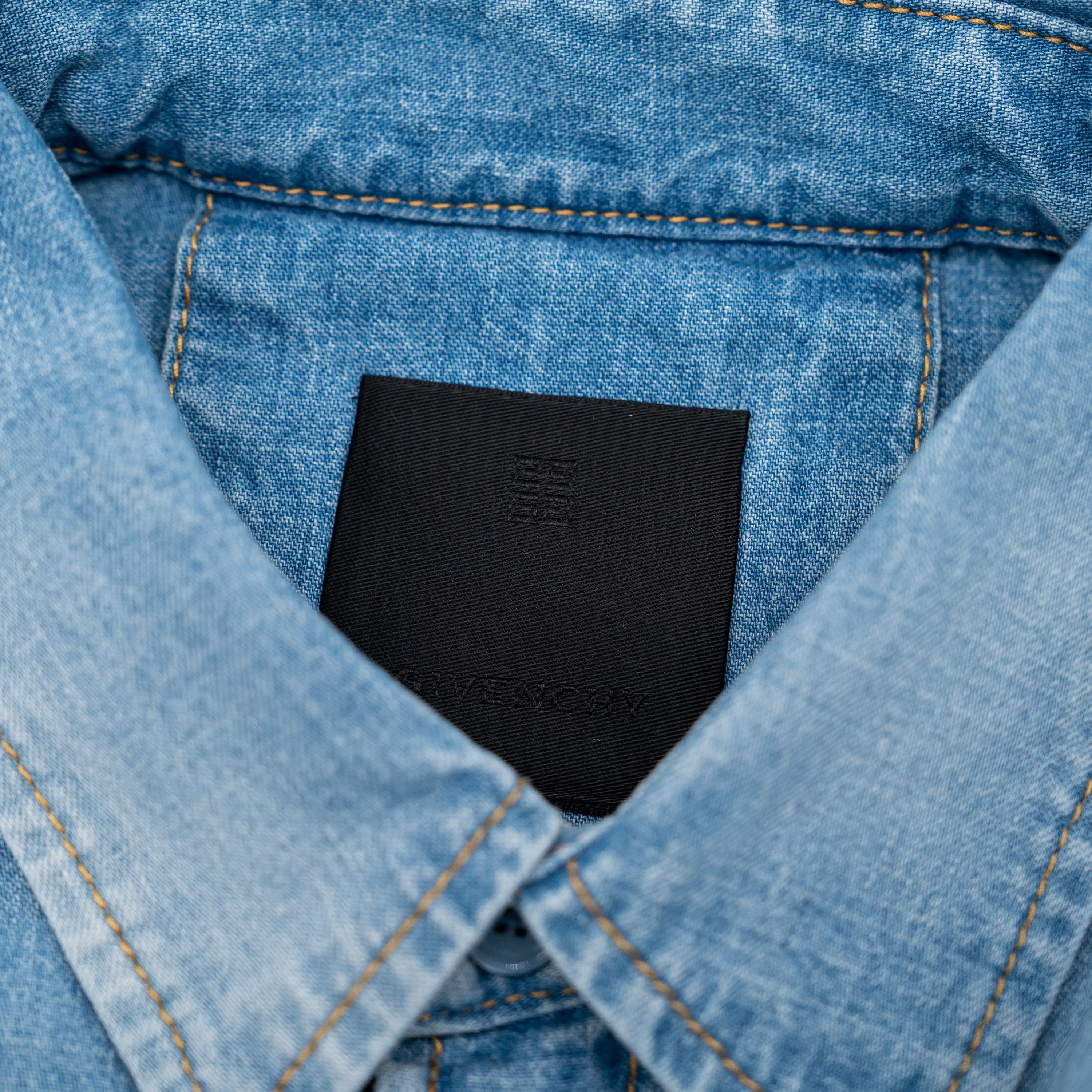 Givenchy XL Givenchy Blue Denim Shirt Button Size US XL / EU 56 / 4 - 4 Thumbnail