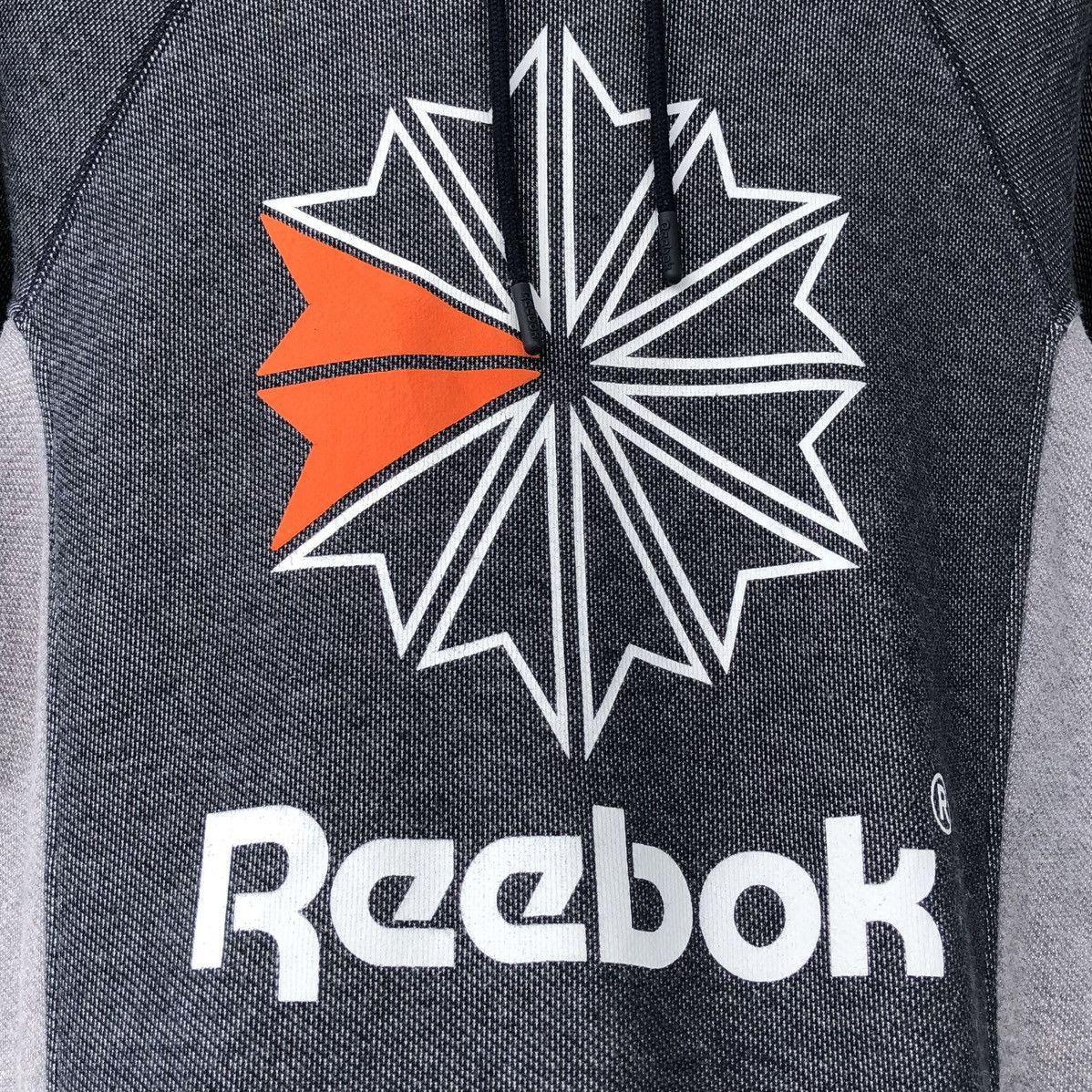 Reebok Reebok Men Heritage Sweat Hoodie Shirt (Z80365) Sport Planet Size US S / EU 44-46 / 1 - 3 Thumbnail