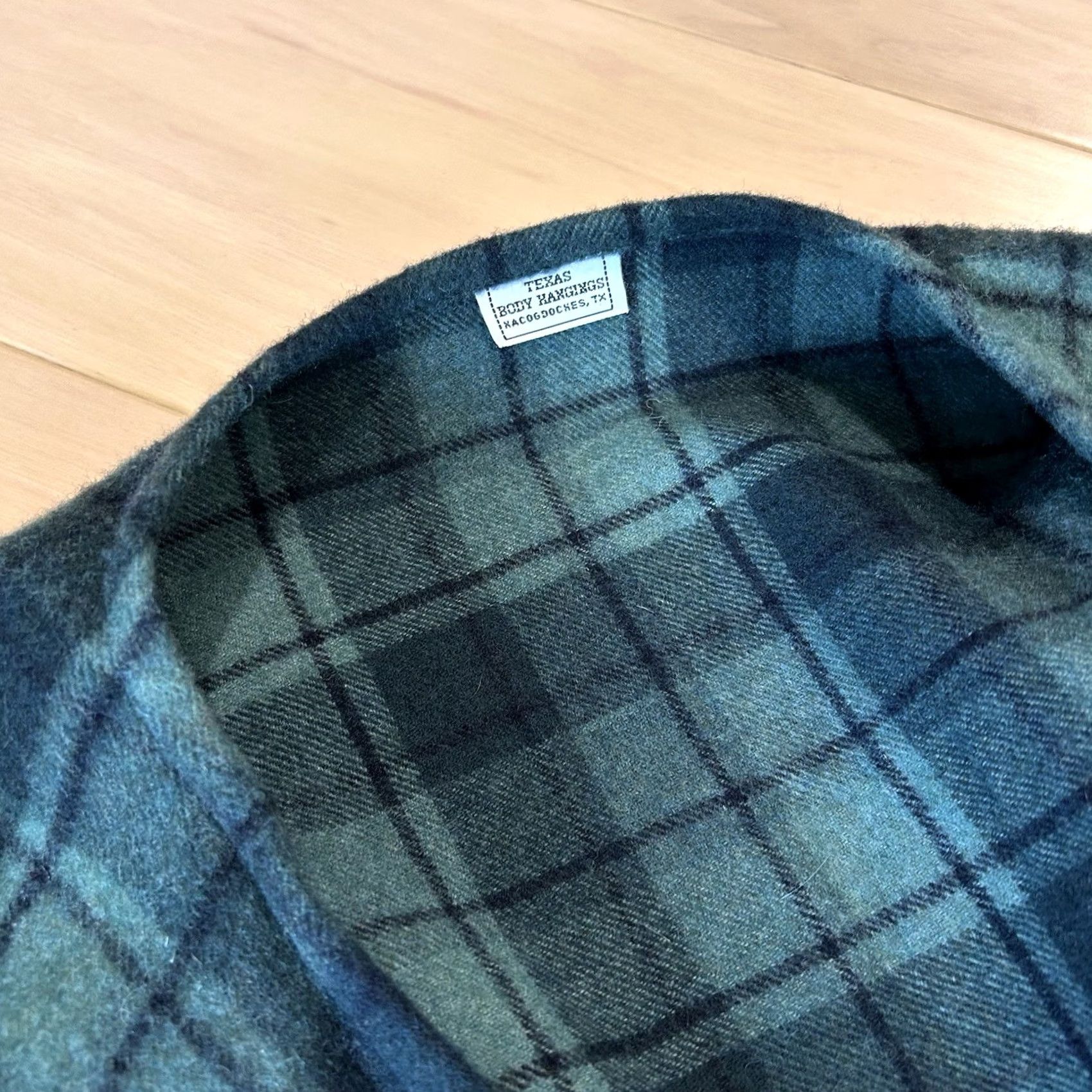 Vintage VINTAGE Texas Body Hangings Wool Plaid Wrap Poncho Cardigan Women’s One Size Size ONE SIZE - 2 Thumbnail