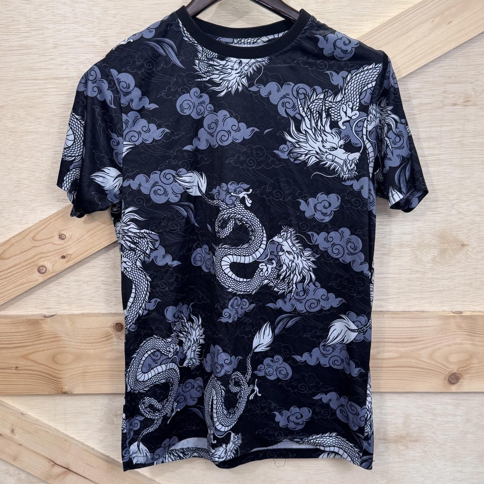 Other Fresh Prints of Tokyo Clothing Dragon's Mens Shirt Medium Size US M / EU 48-50 / 2 - 2 Thumbnail