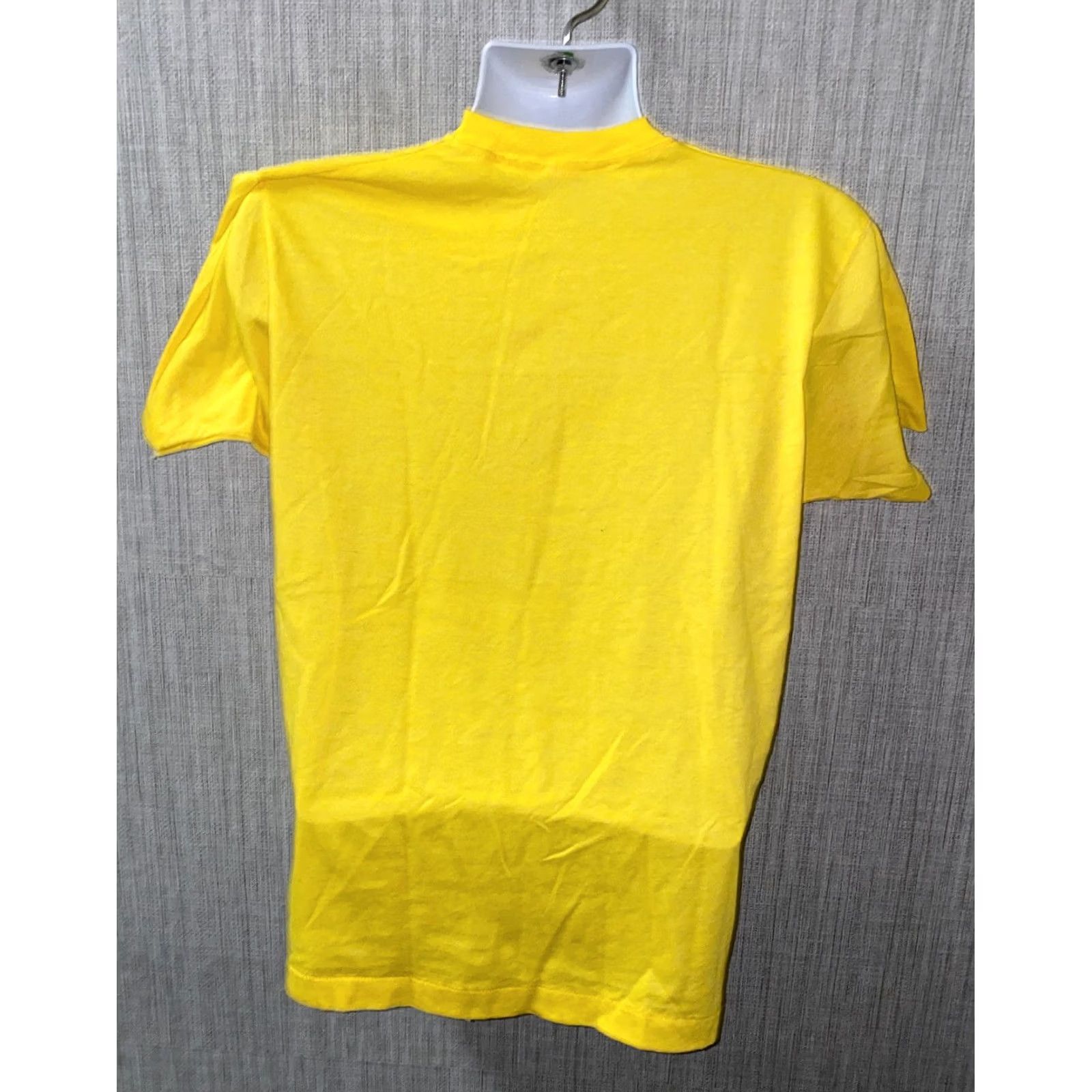 Vintage VINTAGE Screen Stars Mens Yellow Graphic Short Sleeve Shirt XL 1989 Stars Shirt Mens X L Yellow Size US XL / EU 56 / 4 - 4 Thumbnail