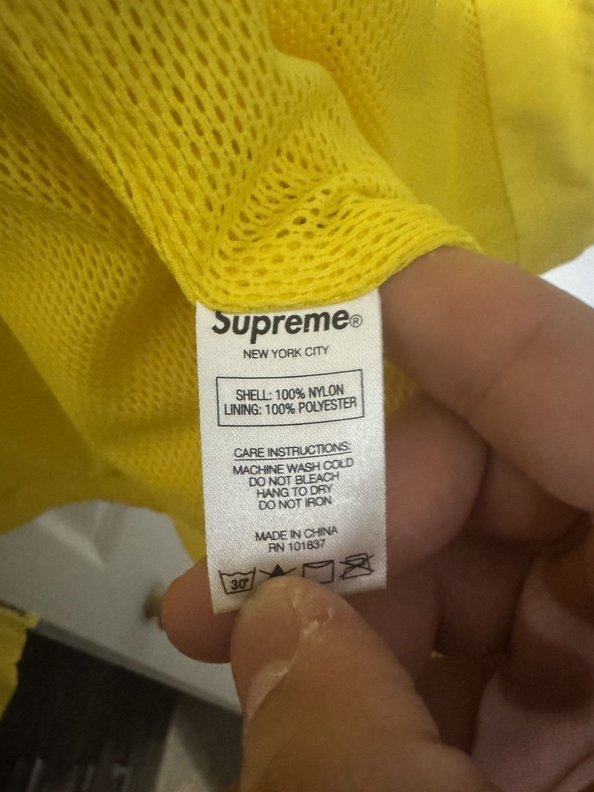 Supreme Supreme Yellow Taped Seam Jacket (XL) Size US XL / EU 56 / 4 - 3 Thumbnail