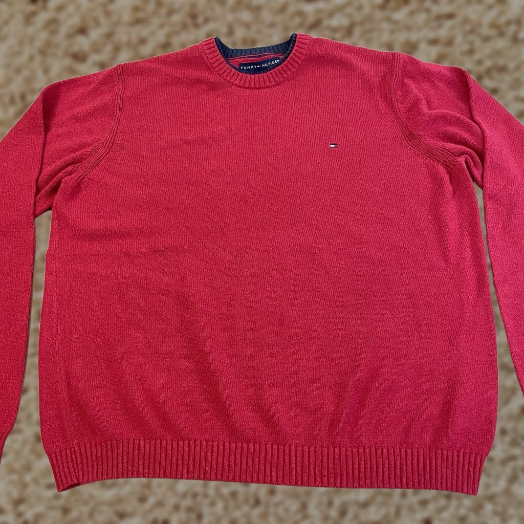 Tommy Hilfiger VINTAGE Tommy Hilfiger Sweater Adult XL Red Knit Pullover Logo Mens Size US XL / EU 56 / 4 - 1 Thumbnail