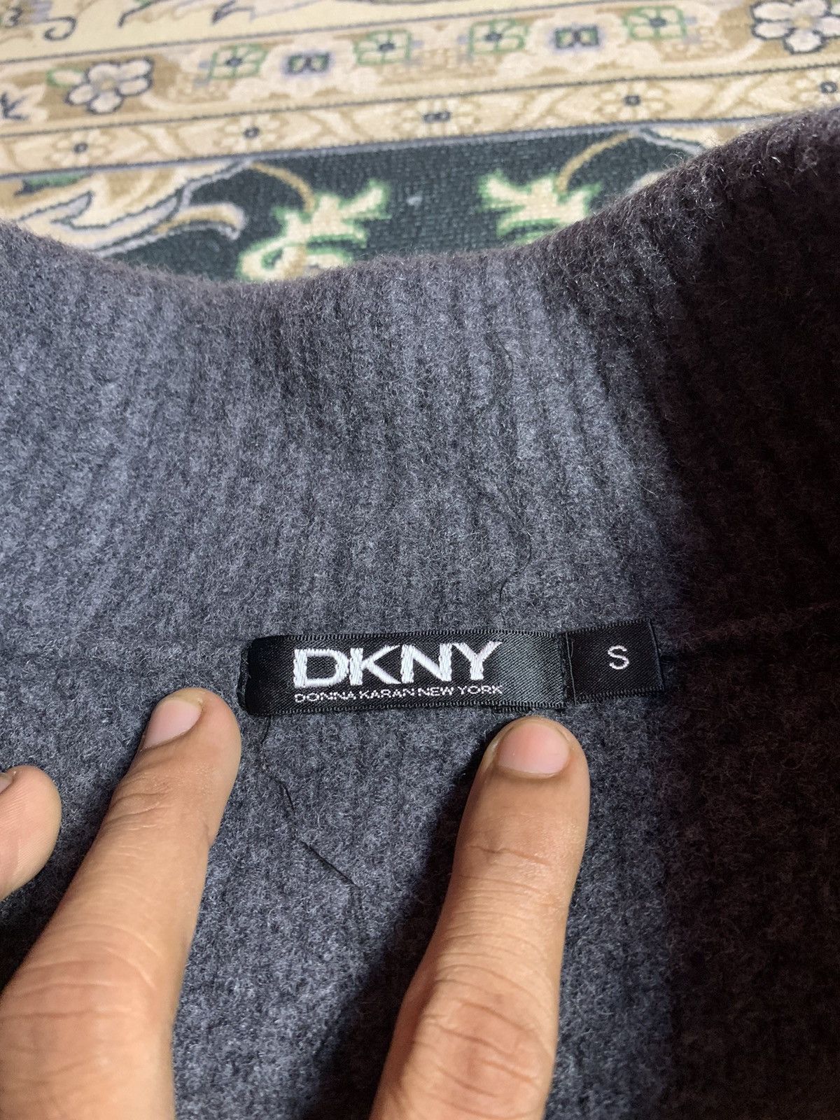 DKNY 🔥VINTAGE🔥 DKNY CASHMERE LONG JACKET BIG COLLAR Size S / US 4 / IT 40 - 6 Thumbnail