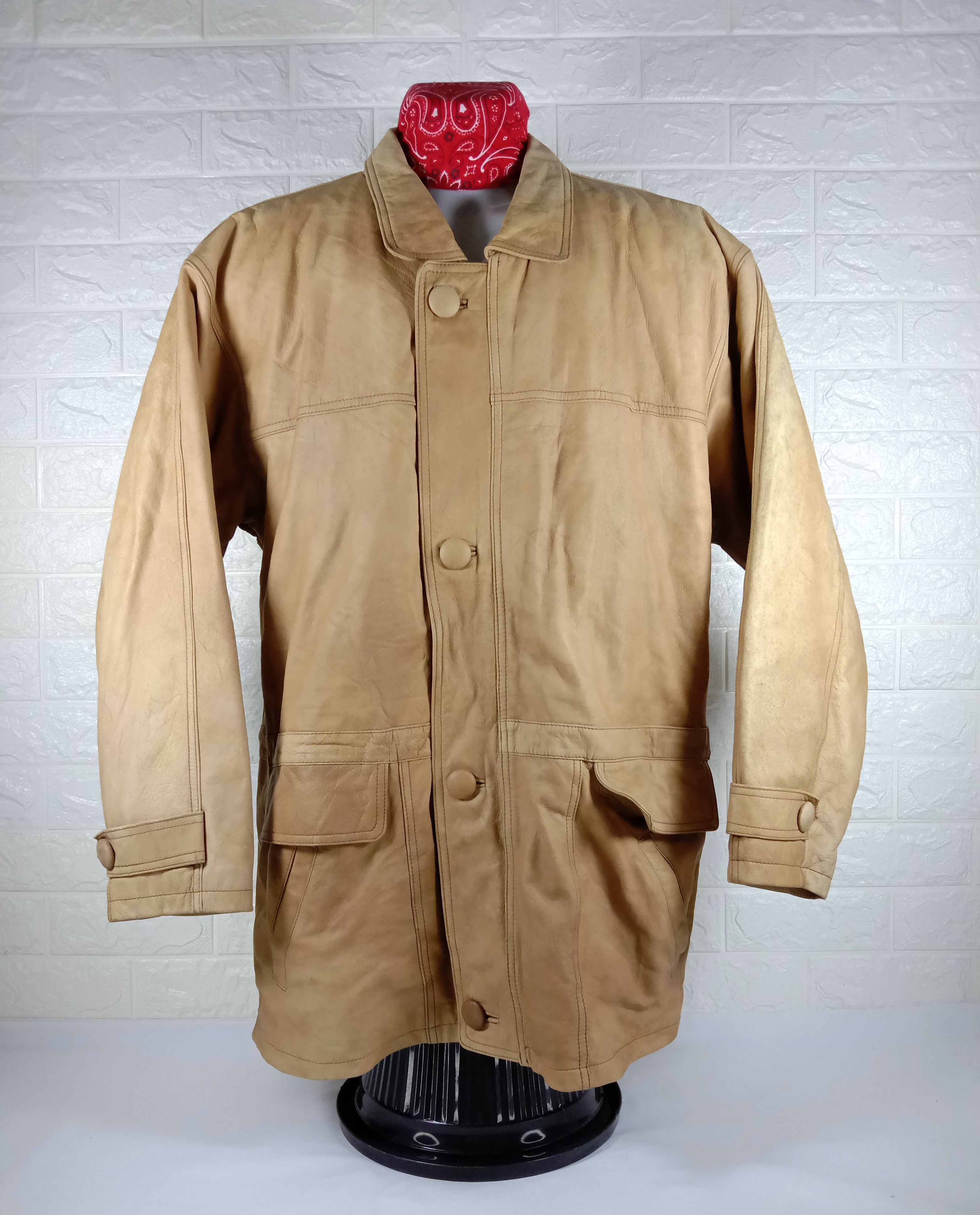 Vintage Vintage VIP Leather Fashion London-Paris Stylish Jacket Size US L / EU 52-54 / 3 - 1 Thumbnail
