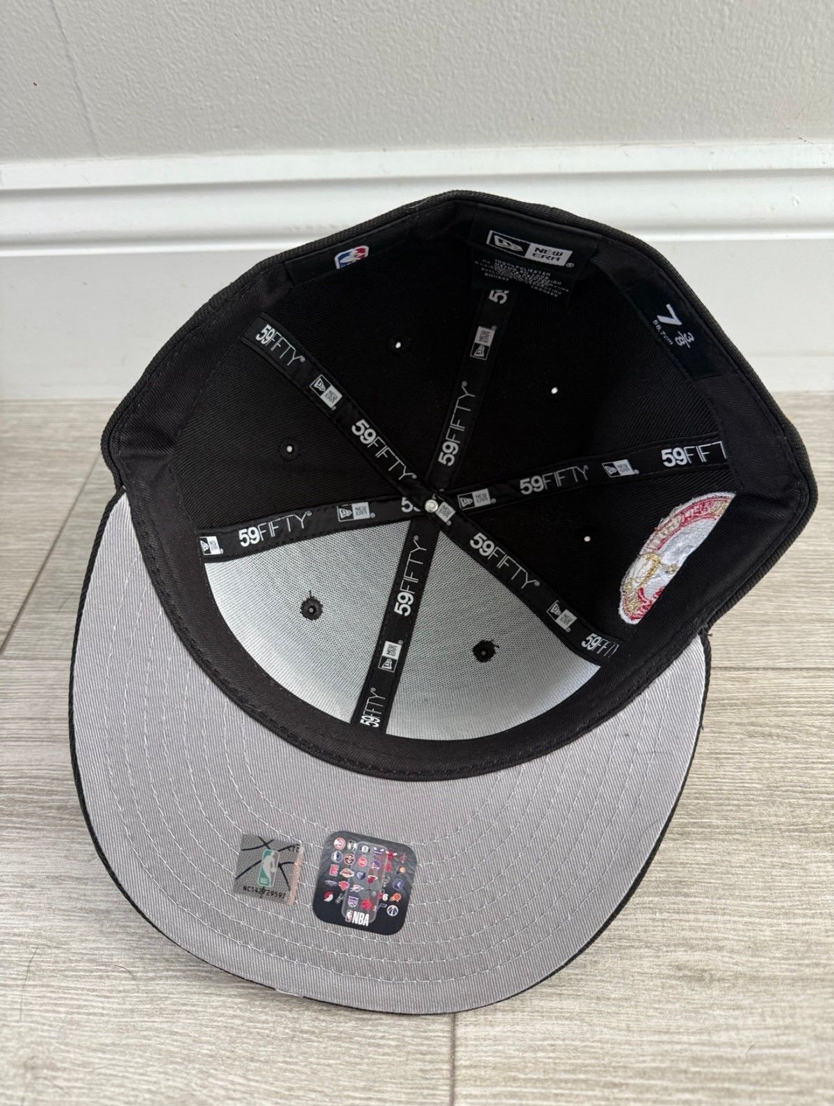 NBA × New Era Miami Heat New Era 3x Champions Black Grey Fitted Sz 7 3/8 Size ONE SIZE - 7 Thumbnail
