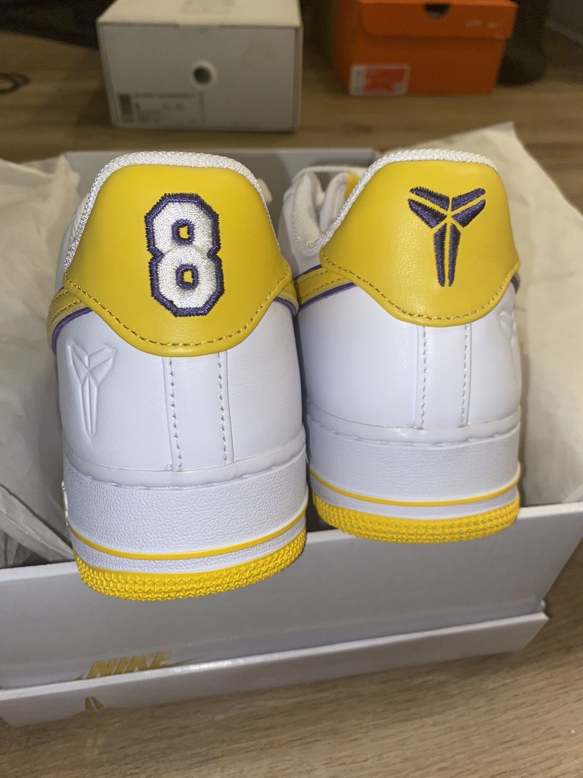 Nike Nike Air Force 1 Low Retro Qs “Kobe Bryant Lakers Home” Size US 9.5 / EU 42-43 - 7 Thumbnail