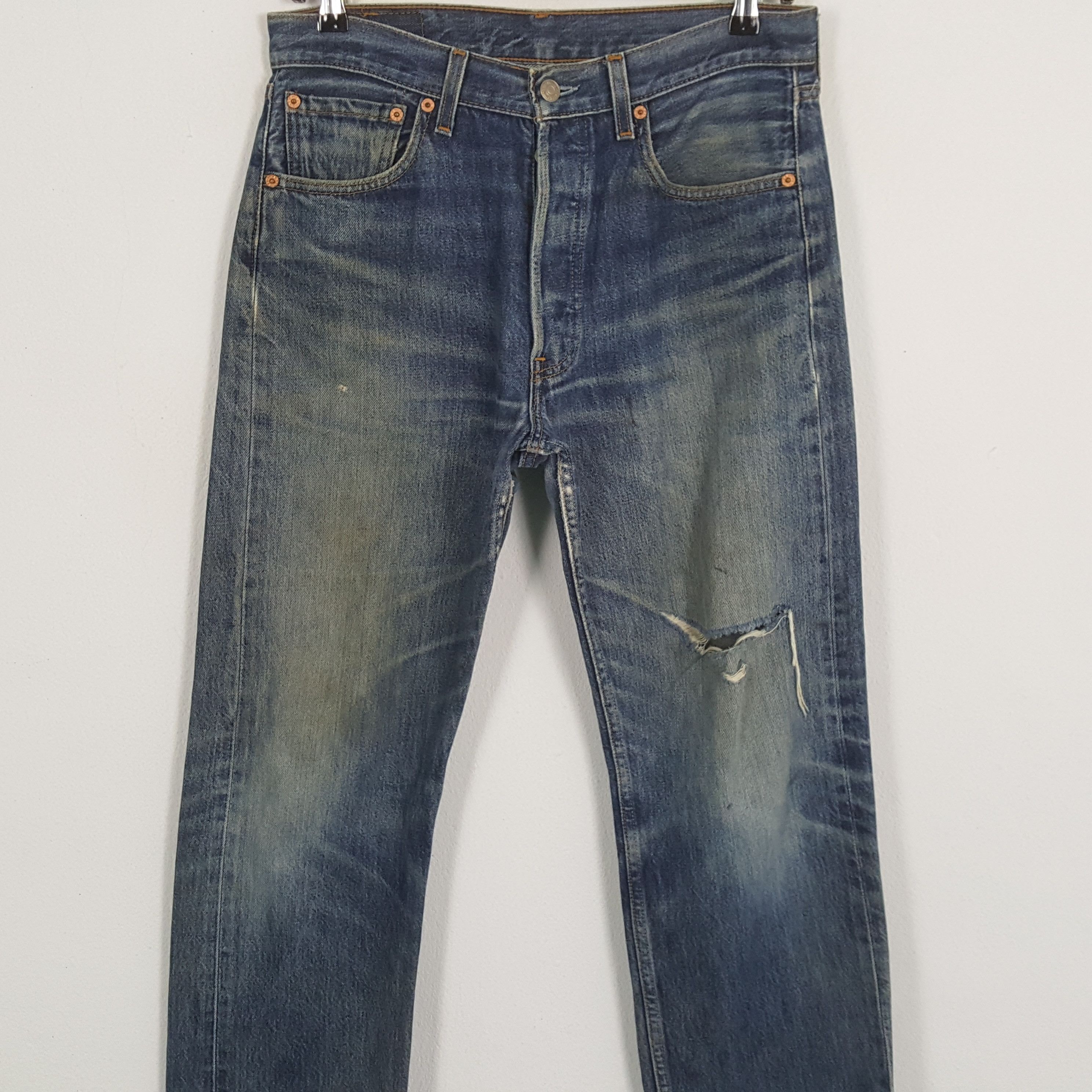 Levi's × Vintage LEVI'S 501 Fashion Streetwear Style Distressed Jeans Size US 30 / EU 46 - 2 Thumbnail
