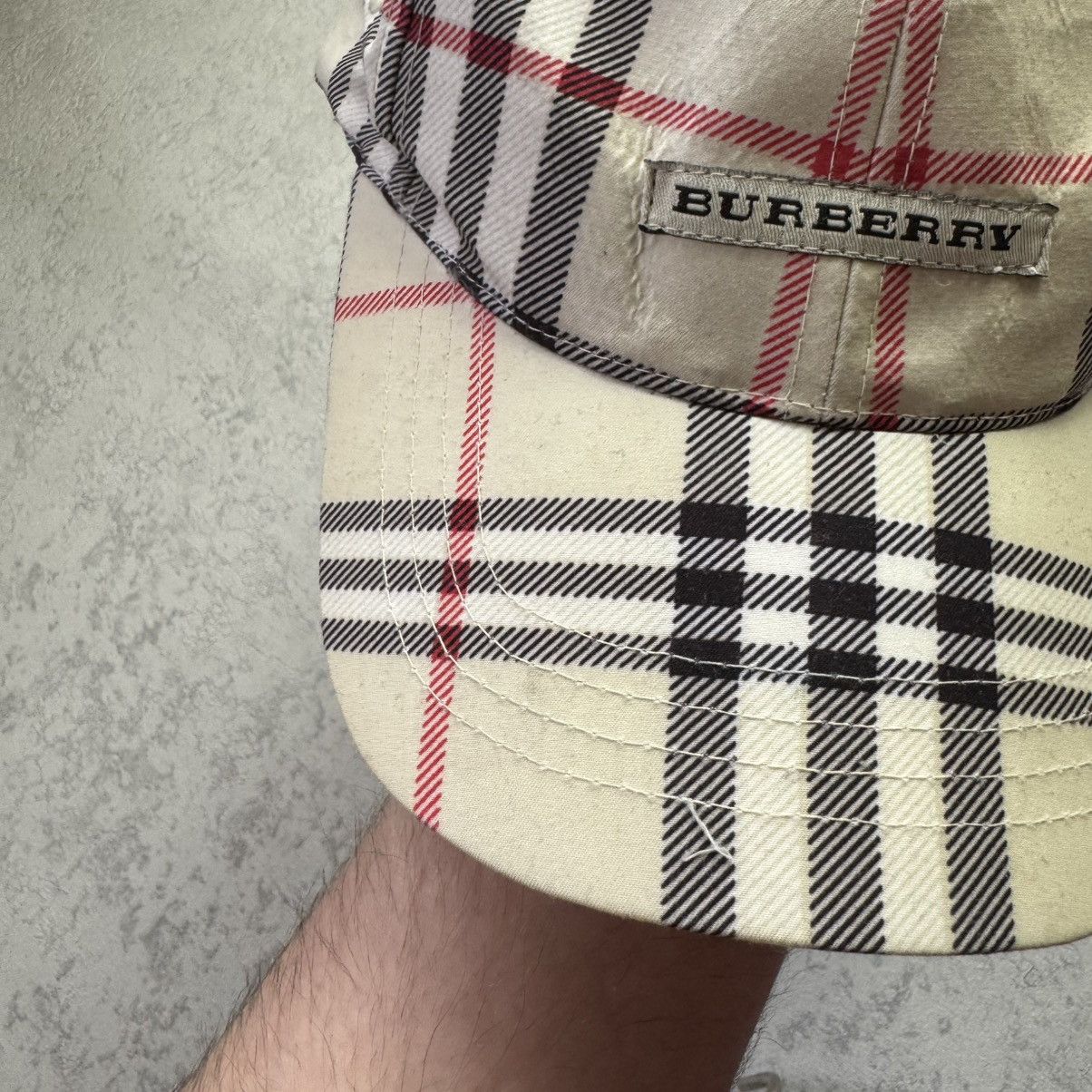 Burberry Burberry London Nova Check Cap Hat Size ONE SIZE - 11 Thumbnail