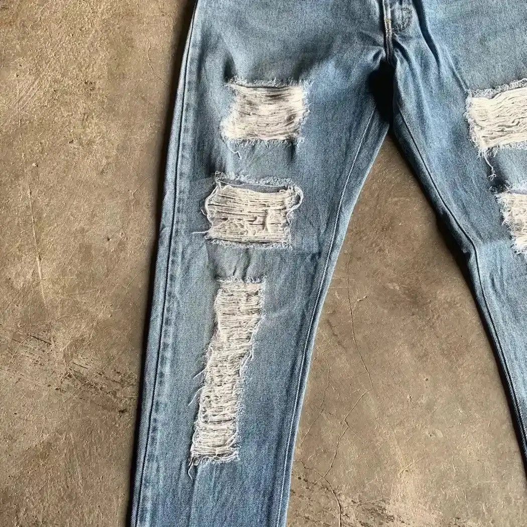 Levi's DESTROYED!VTG LEVI’S 550 JEAN LEVIS DENIM RELAXED FIT PANTS Size US 30 / EU 46 - 7 Thumbnail