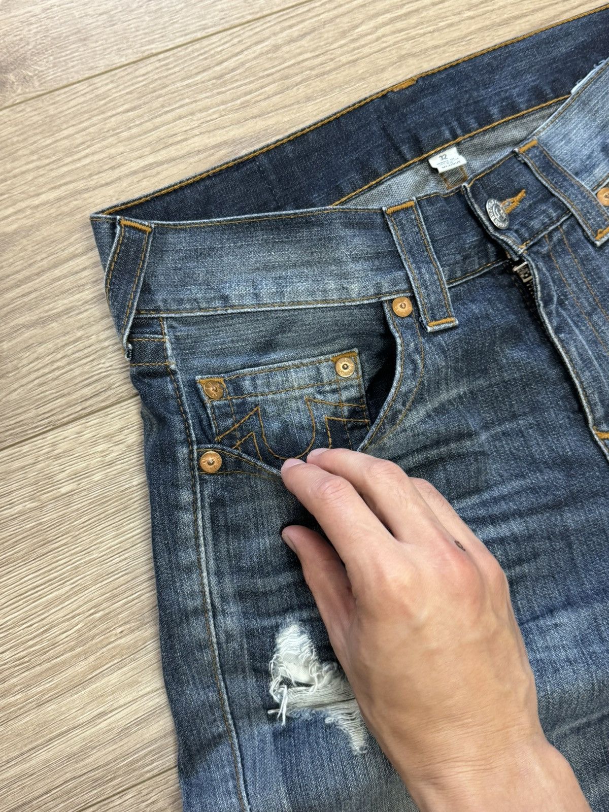 True Religion True Religion Y2K denim distressed vintage retro pants jeans Size US 32 / EU 48 - 13 Thumbnail