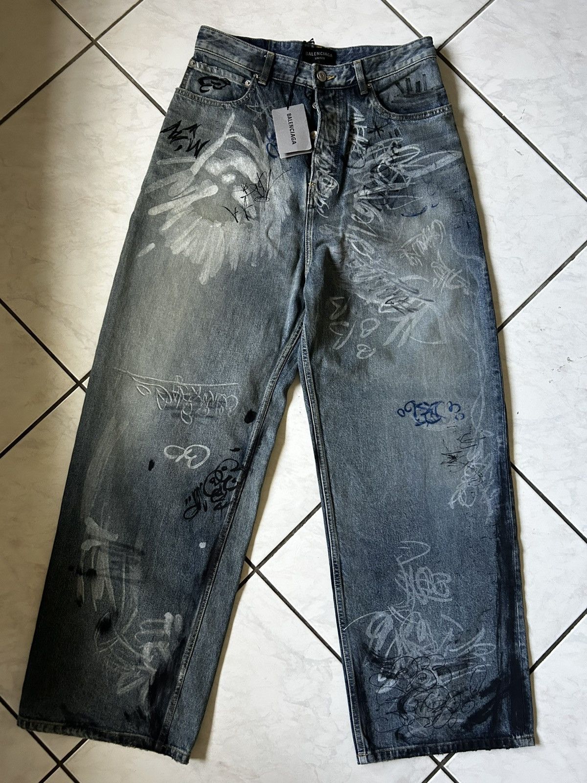 Balenciaga graffiti baggy pants ss23 mudshow