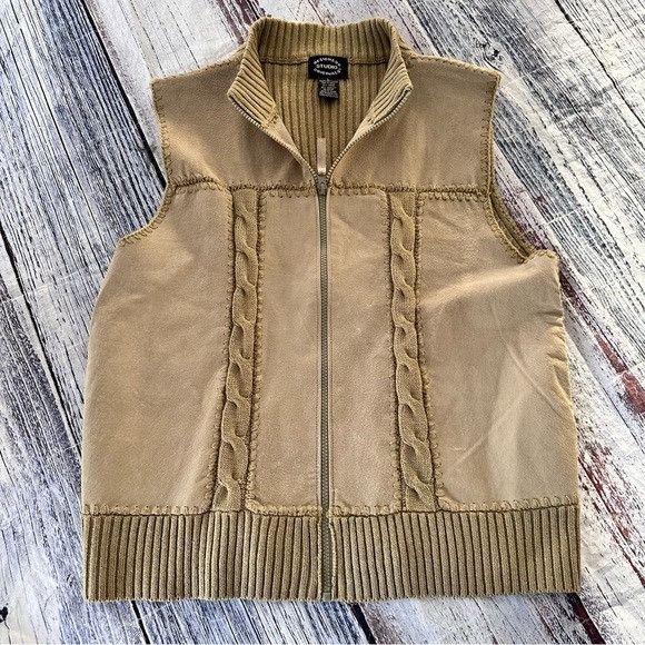 Vintage Vintage Suede Leather Zip Up Sleeveless Vest “Designers Stud Size L / US 10 / IT 46 - 2 Thumbnail