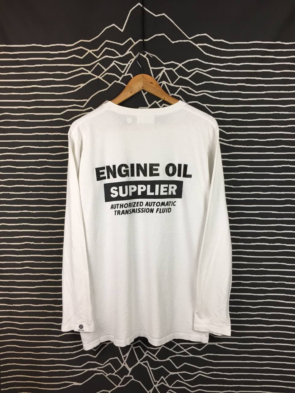Vintage Vtg Union 76 Lubricants Engine Oil Supplier Long sleeve Tee Size US XL / EU 56 / 4 - 2 Thumbnail