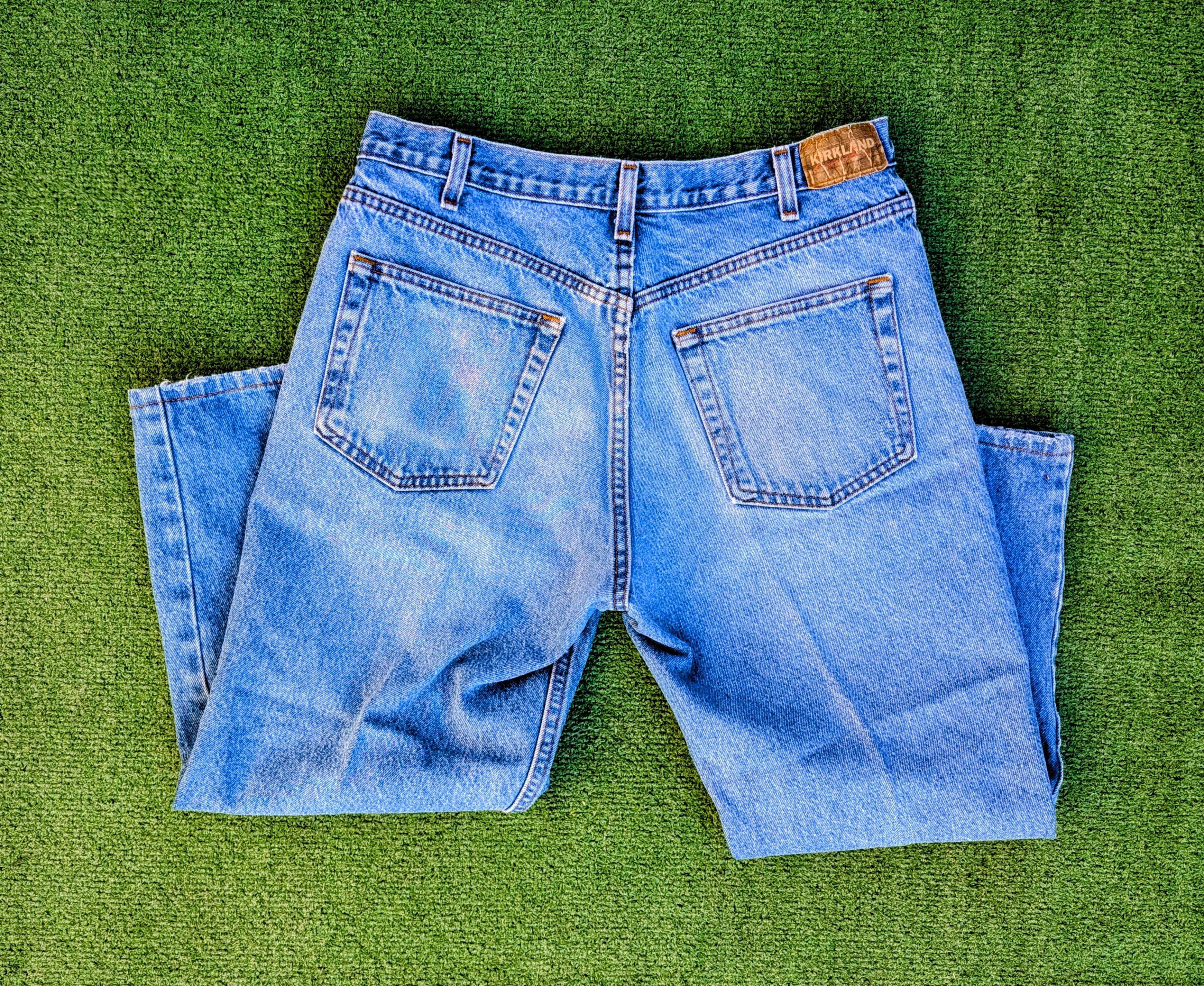Kirkland Signature Kirkland Signature Standard Cotton 5-Pocket Blue Jeans EUC Size US 32 / EU 48 - 7 Thumbnail