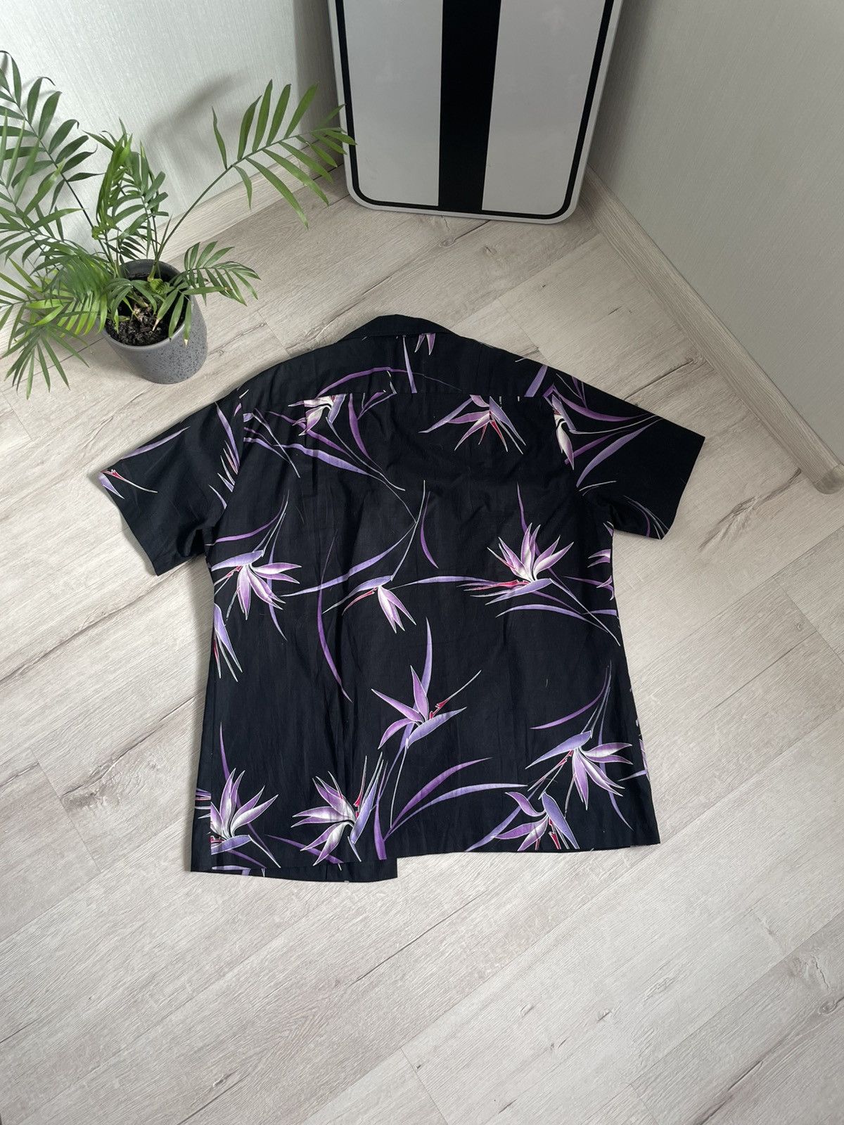 Vintage Vintage Y2k Hawaii Shirt With Flowers Made In USA 2000s Size US L / EU 52-54 / 3 - 9 Thumbnail