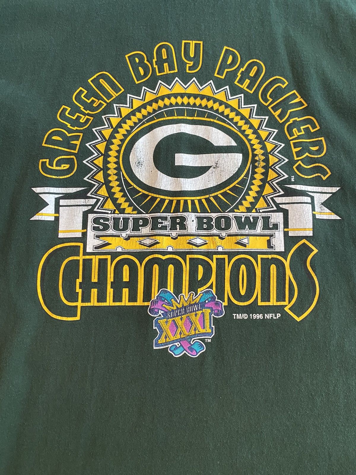 Vintage 1993 Distressed Green Bay Packers T-Shirt