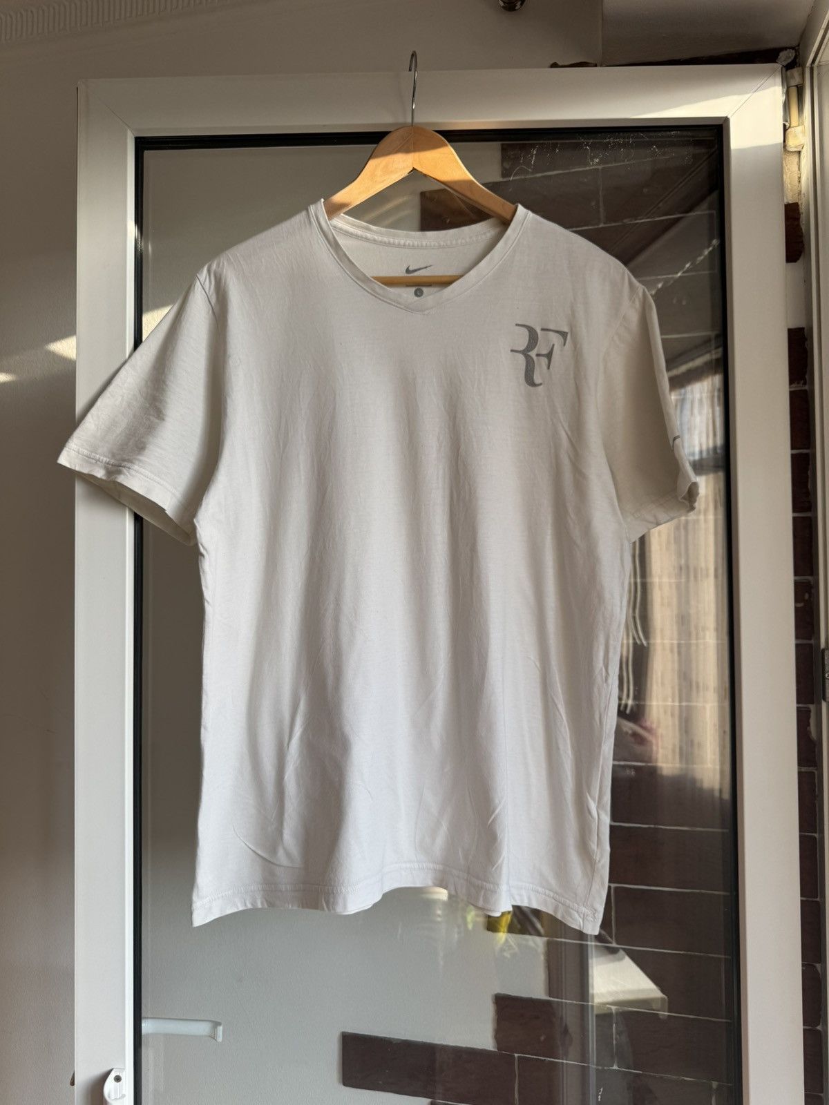 Nike Vintage Nike x Roger Federer White tee Size US L / EU 52-54 / 3 - 2 Thumbnail