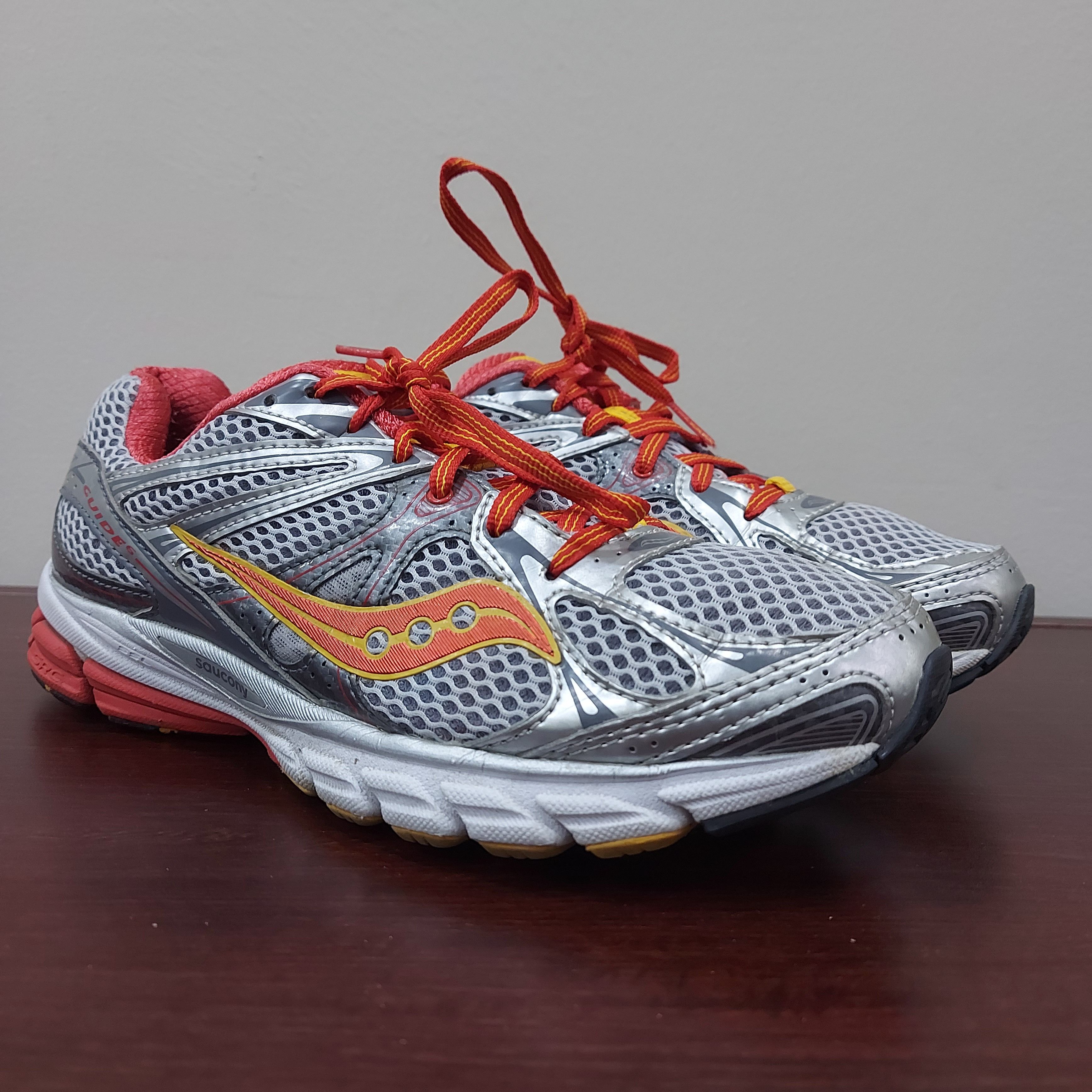 Saucony Saucony guide 6 Size US 9 / IT 39 - 1 Thumbnail